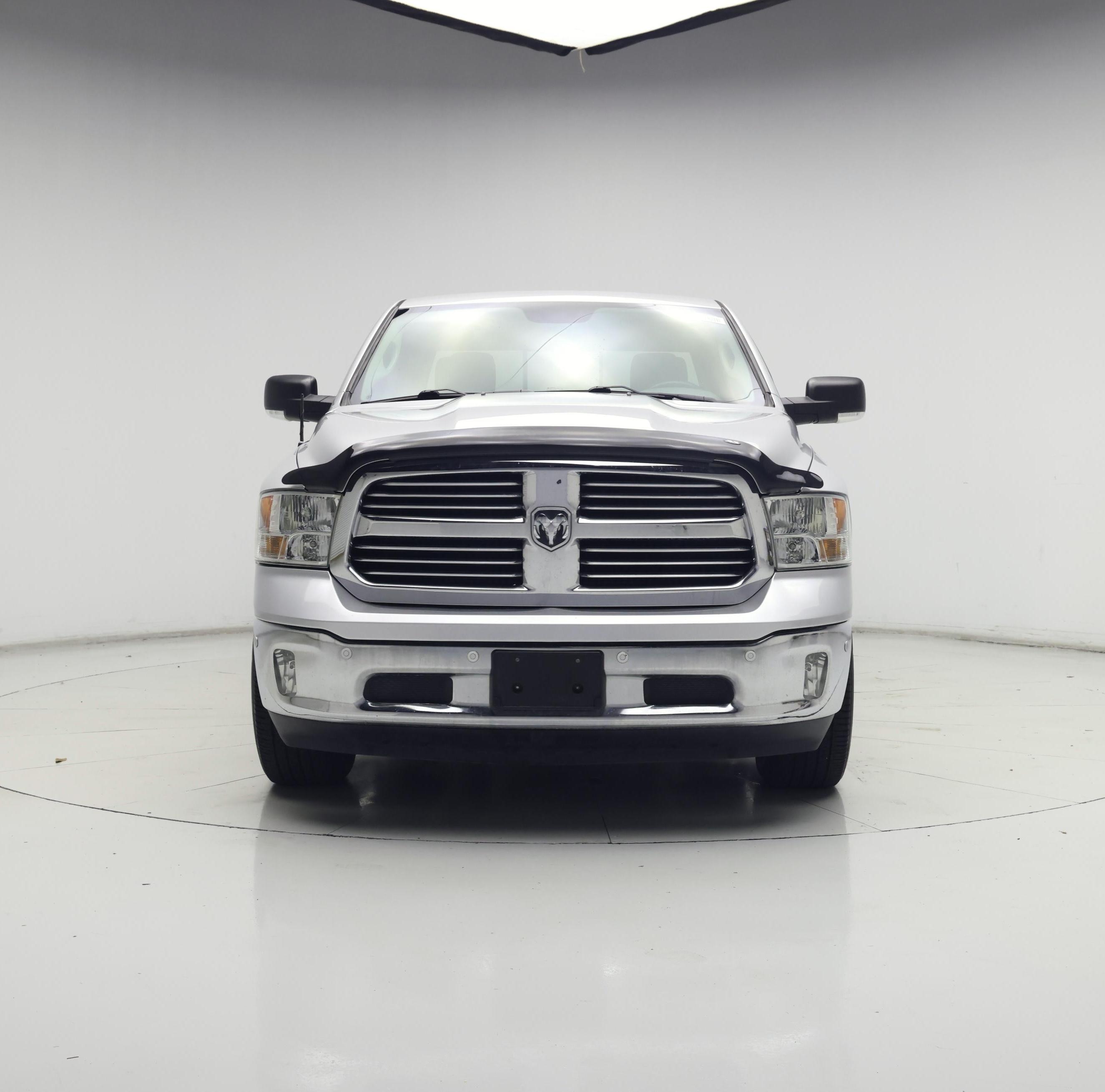 Thumbnail: 2019 RAM 1500 Classic - 5