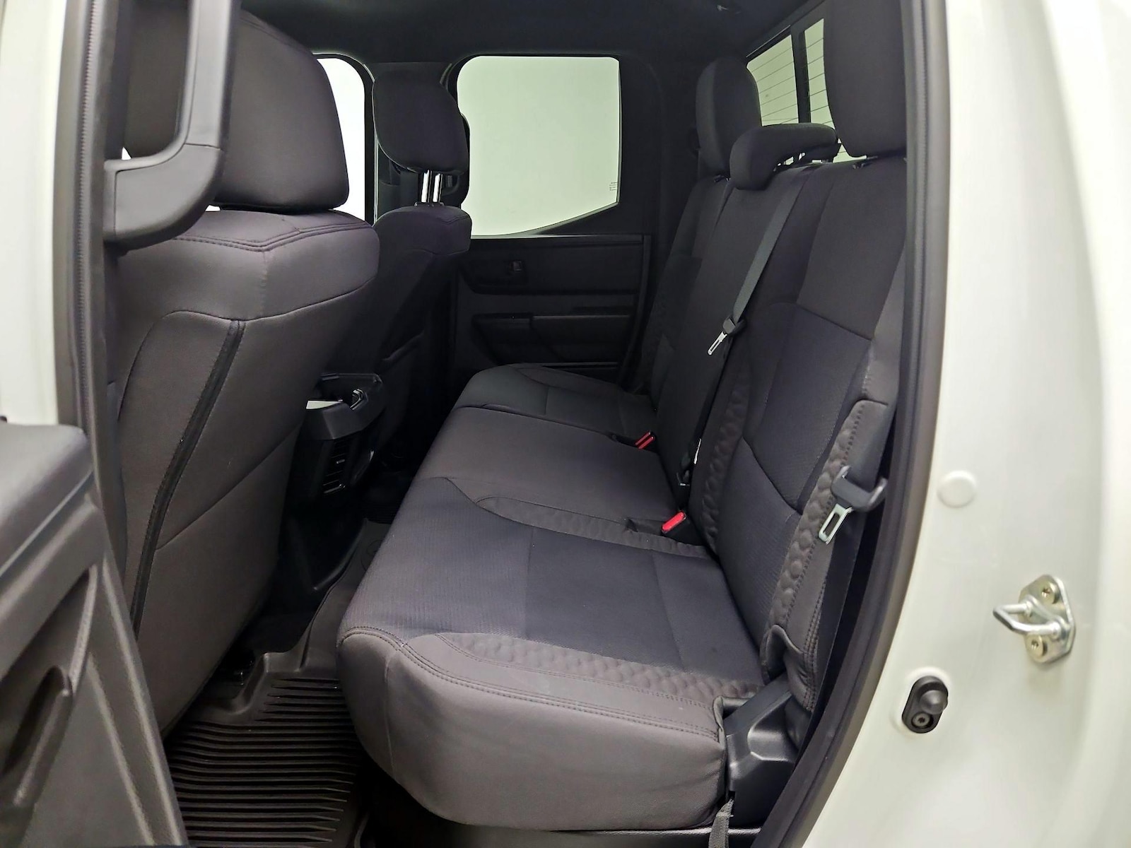 2026 Toyota Tundra SR - Photo 18