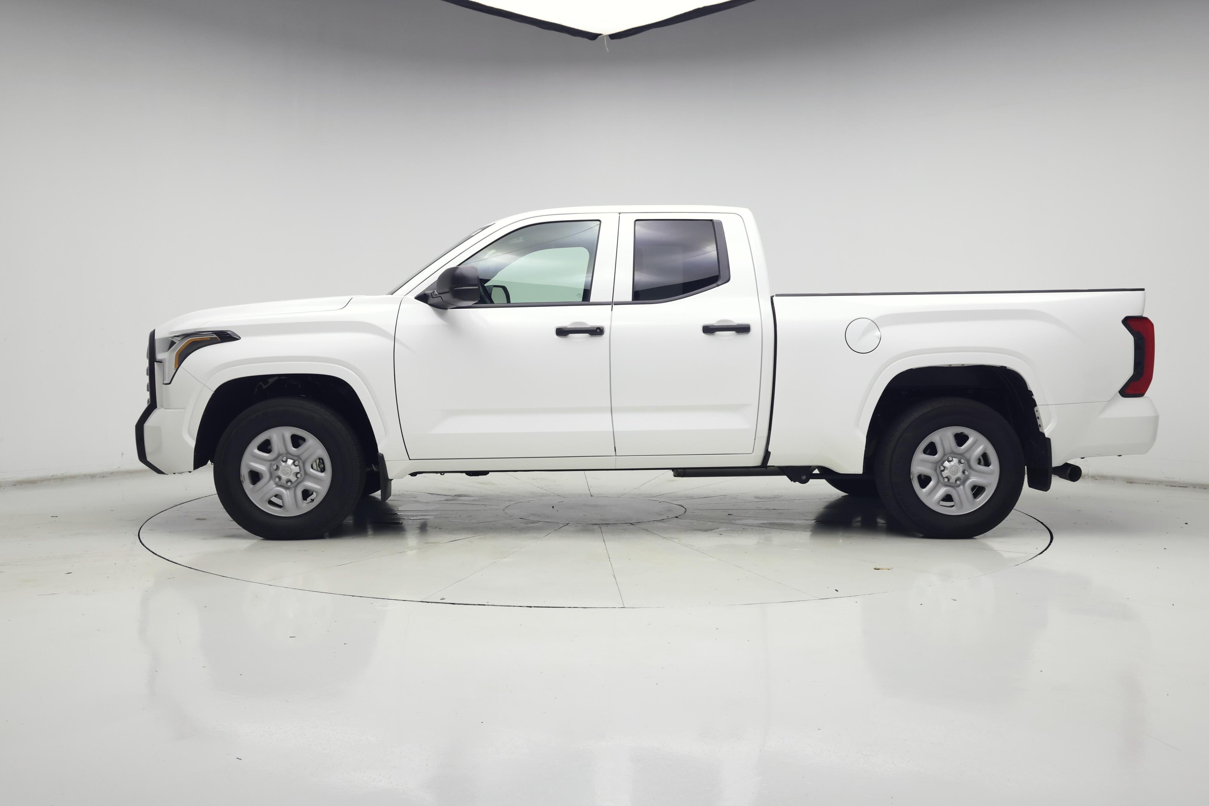 Thumbnail: 2026 Toyota Tundra - 3