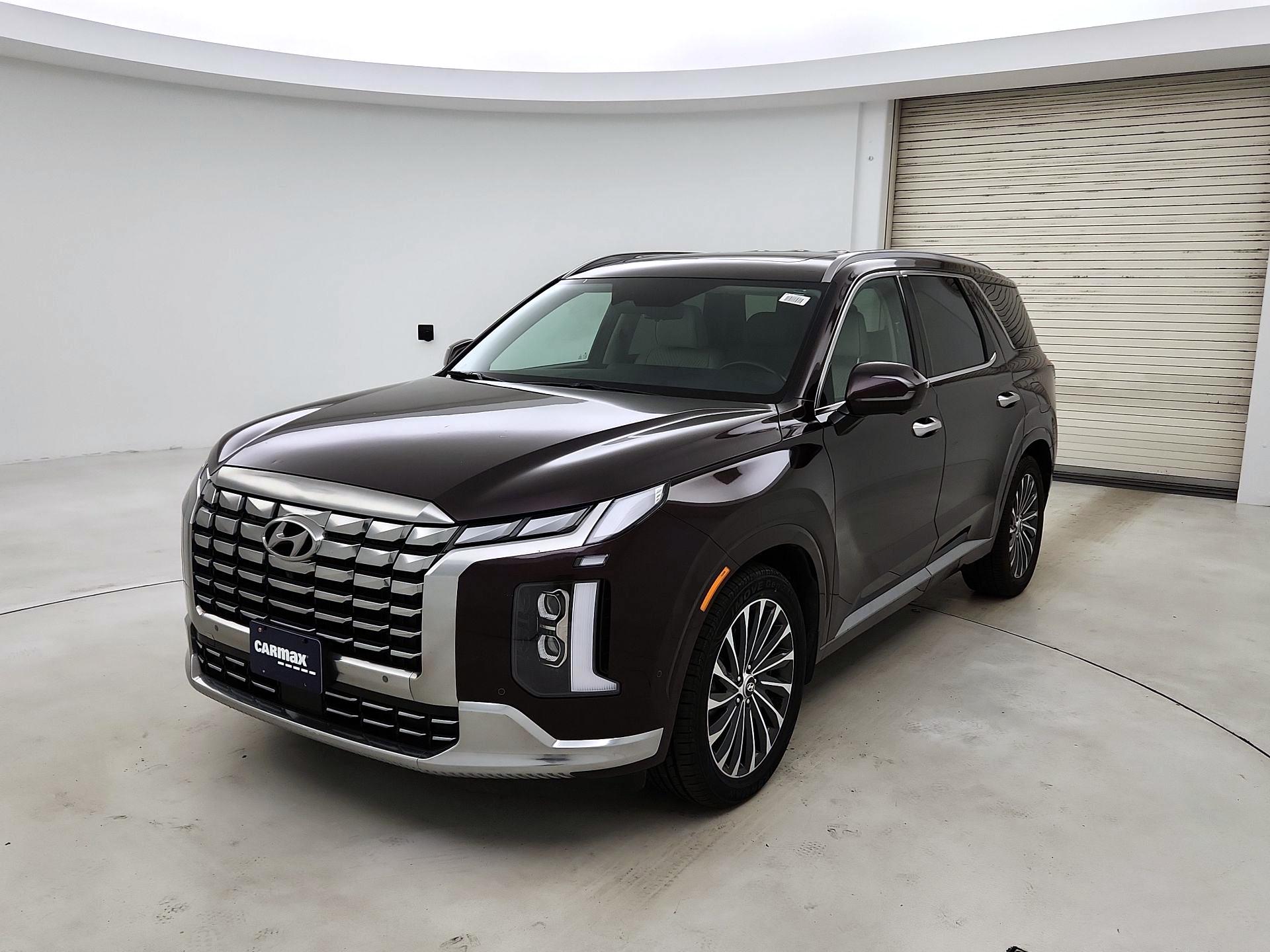 Thumbnail: 2023 Hyundai Palisade - 3