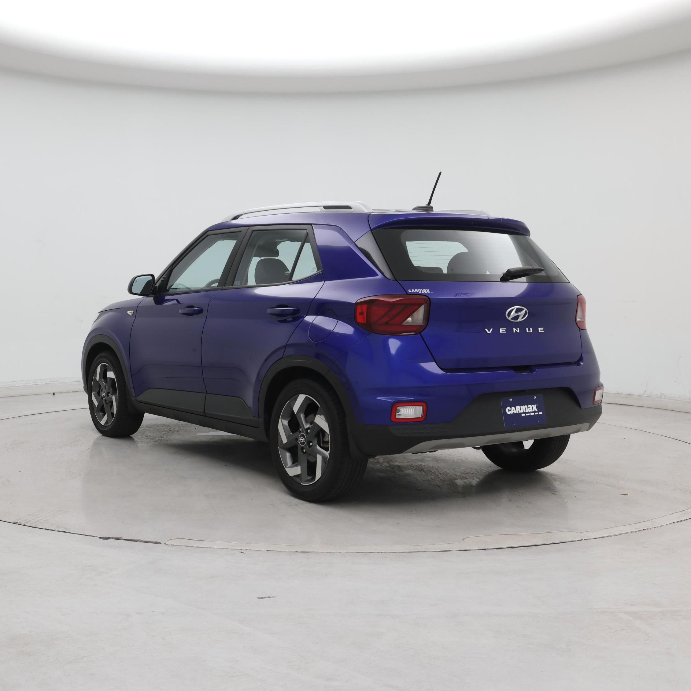 Thumbnail: 2023 Hyundai Venue - 2