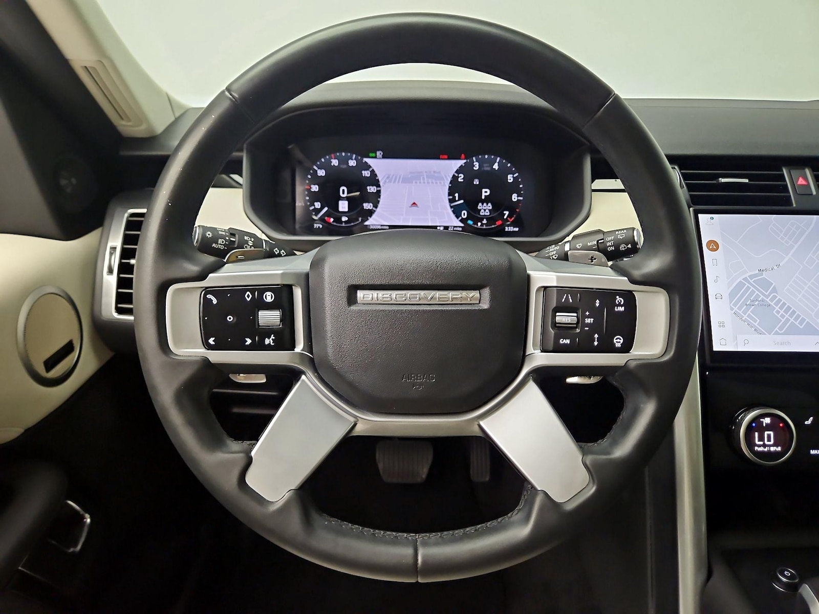 2025 Land Rover Discovery S - Photo 11