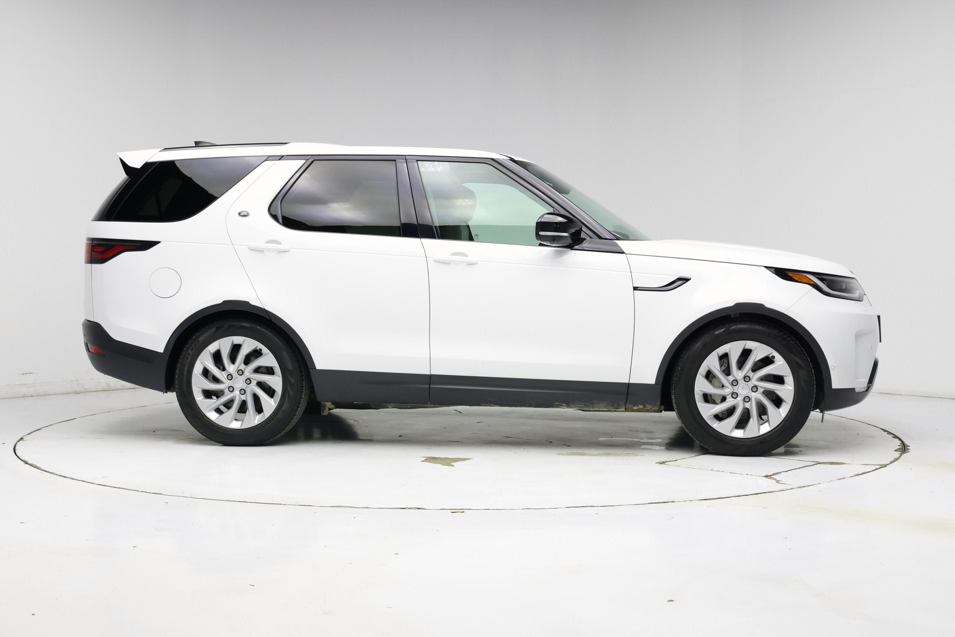 Thumbnail: 2025 Land Rover Discovery - 7