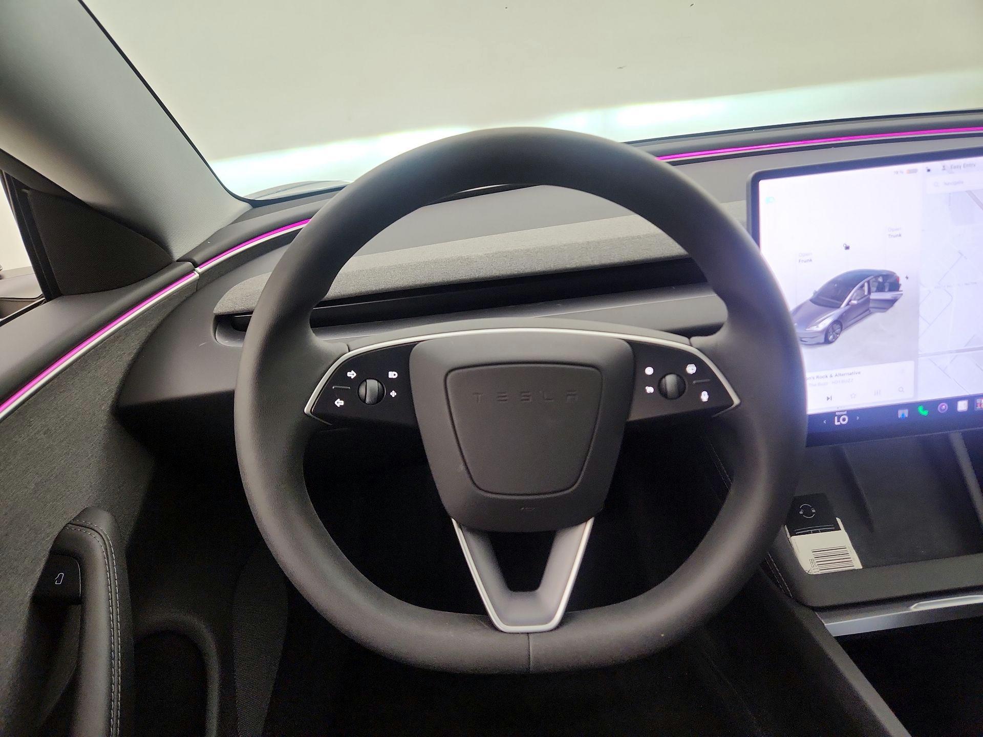 Thumbnail: 2025 Tesla Model 3 - 10
