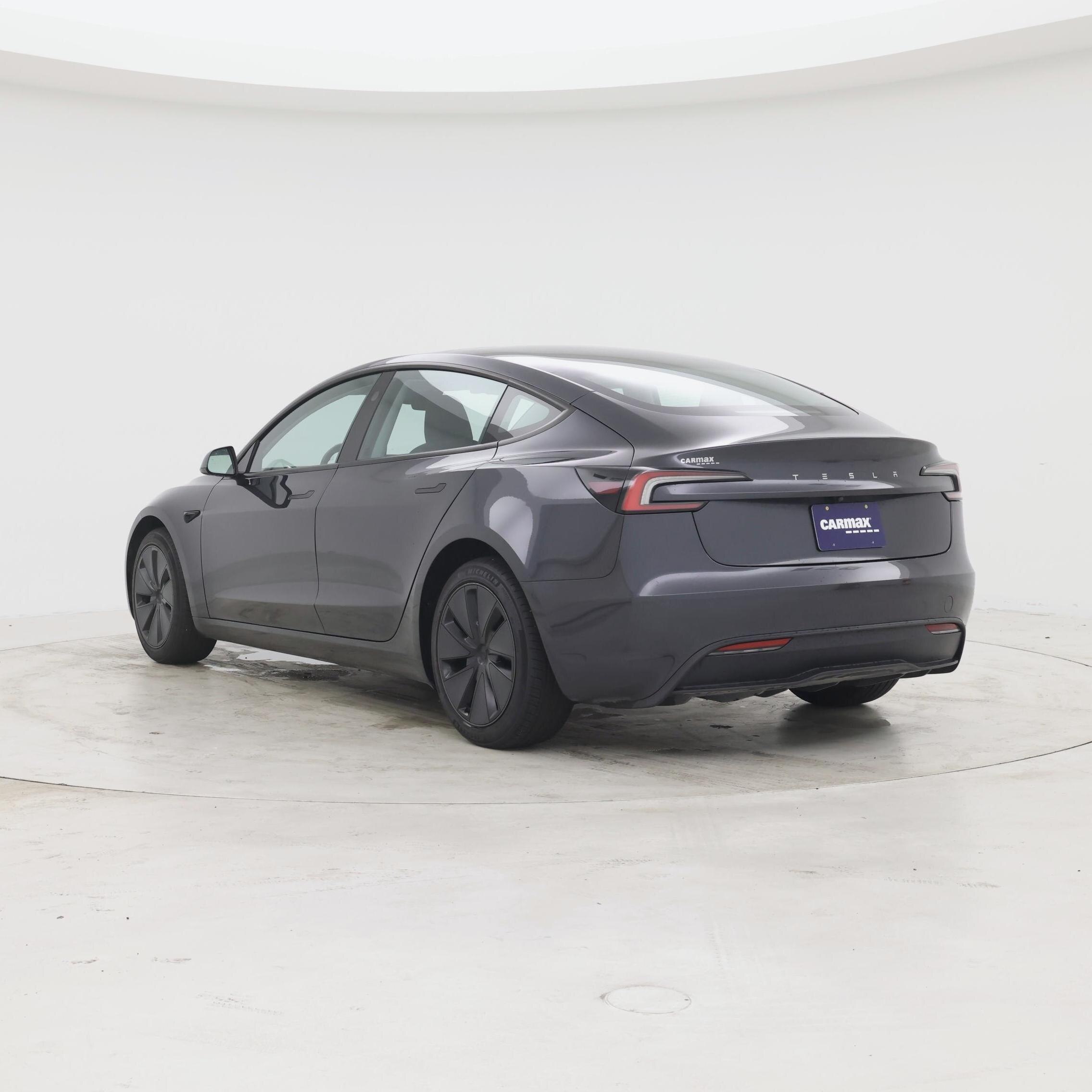 Thumbnail: 2025 Tesla Model 3 - 2