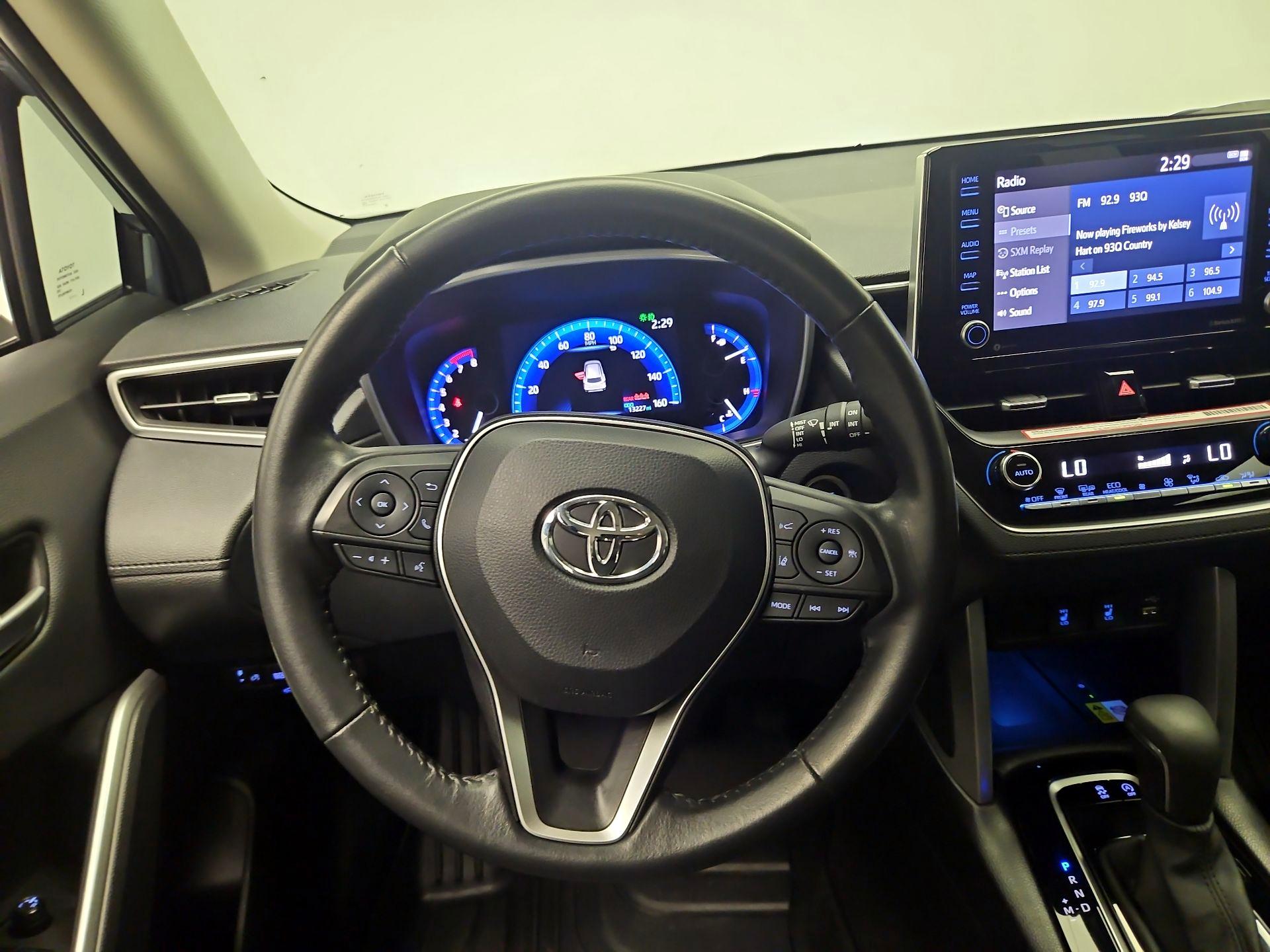 Thumbnail: 2022 Toyota Corolla Cross - 10