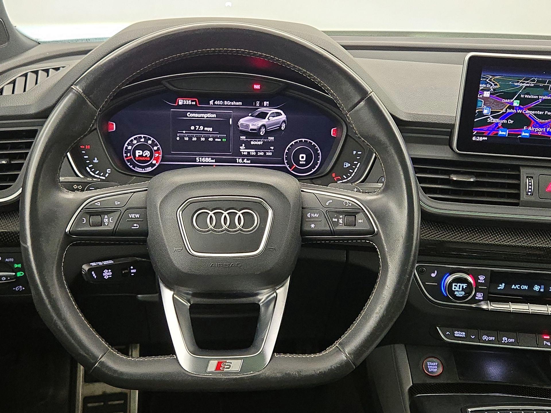 Thumbnail: 2018 Audi SQ5 - 10