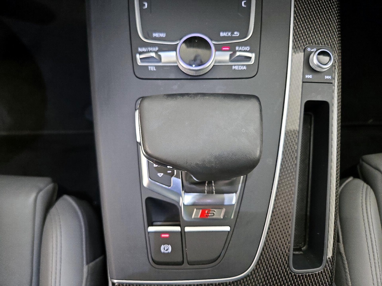 2018 Audi SQ5 Prestige - Photo 19