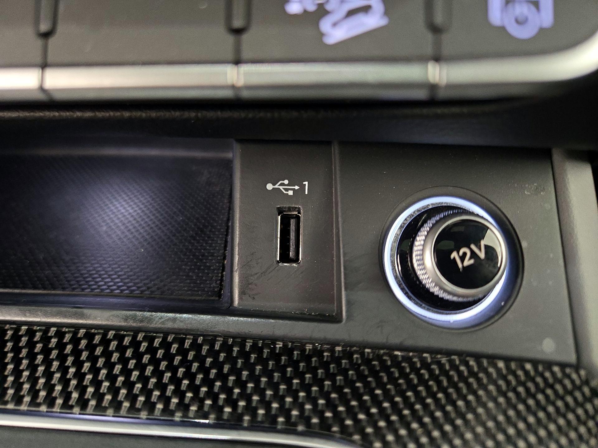 Thumbnail: 2018 Audi SQ5 - 19