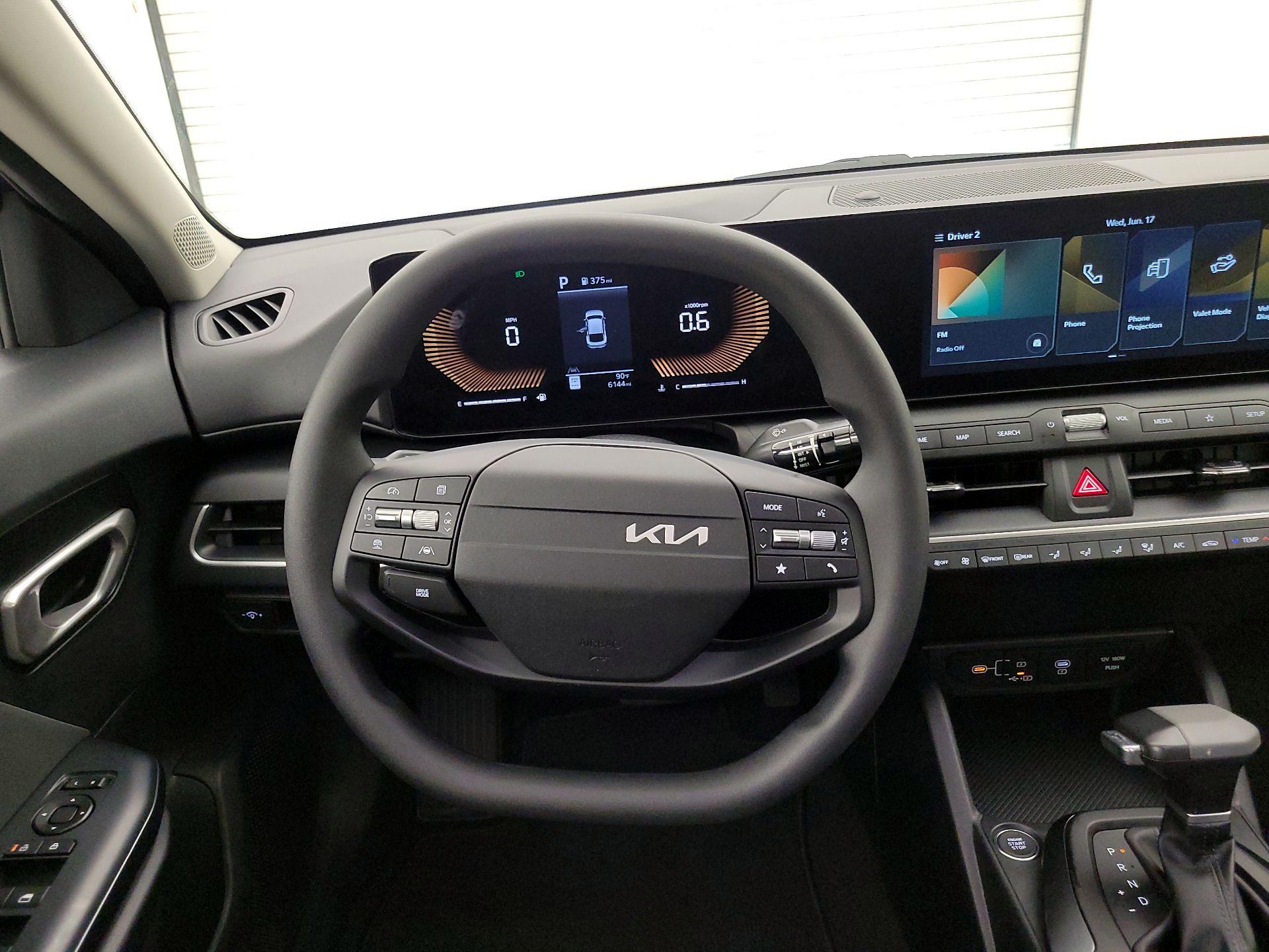 Thumbnail: 2025 Kia K4 - 10