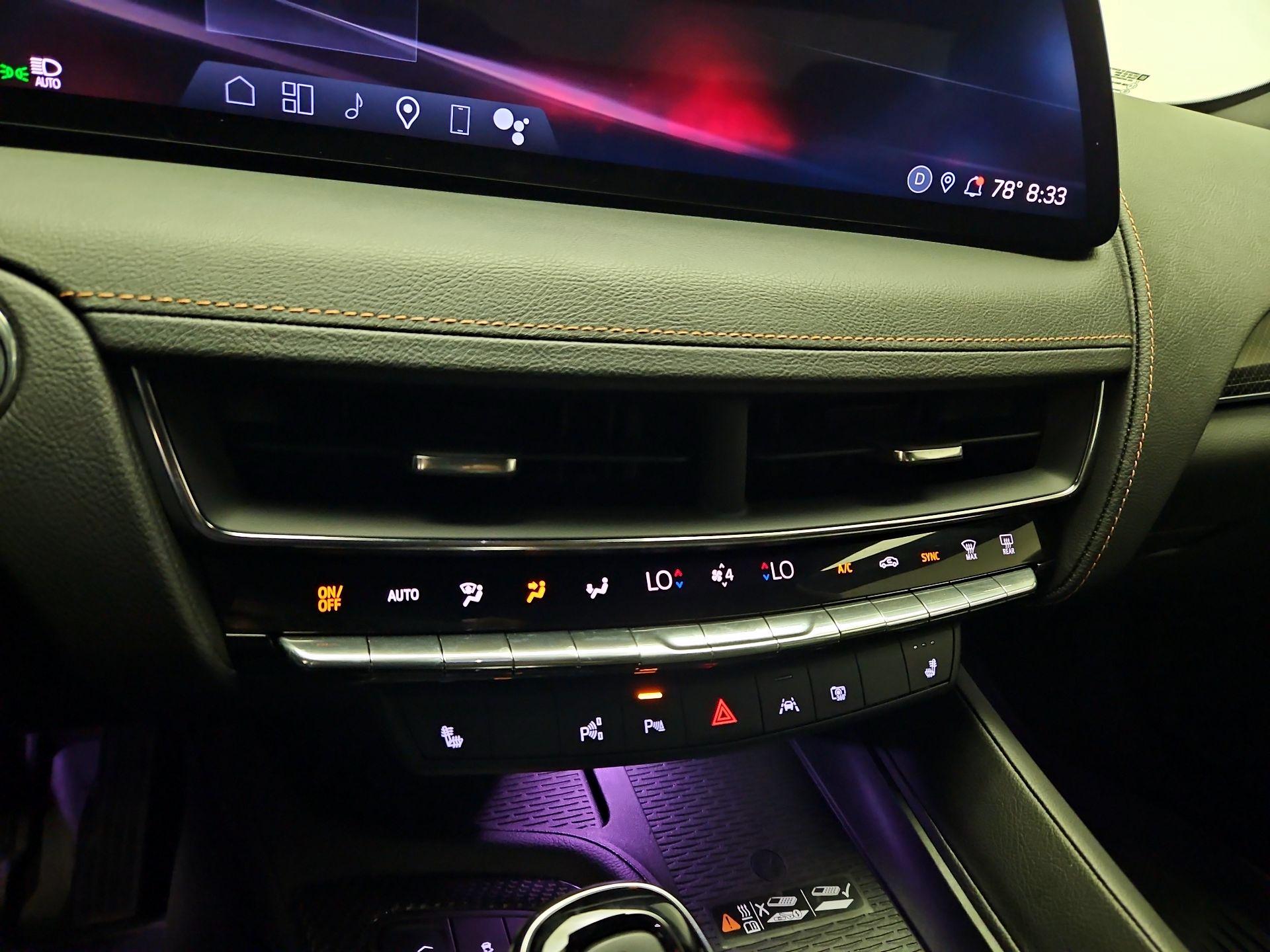Thumbnail: 2026 Cadillac CT5 - 15