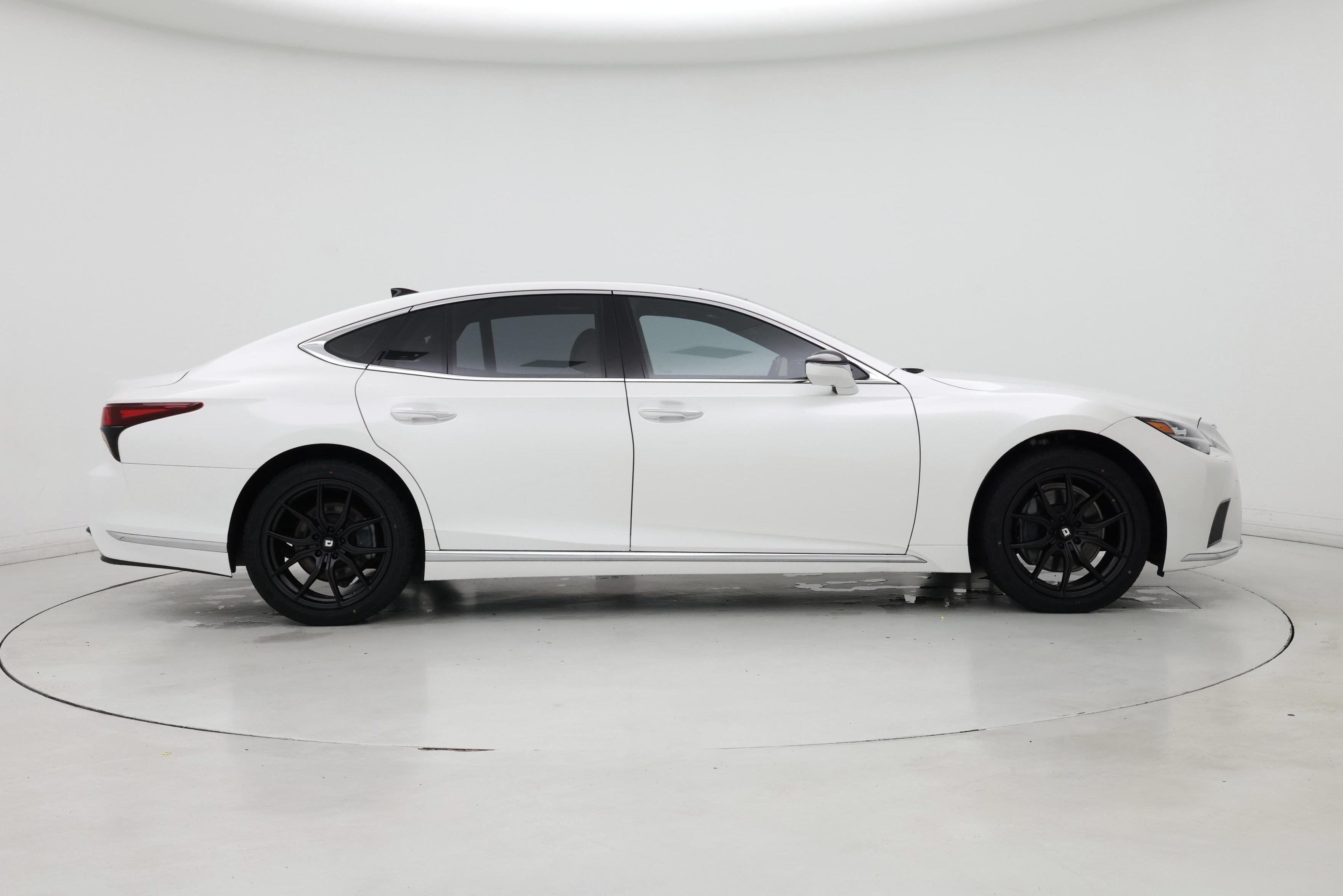 Thumbnail: 2022 Lexus LS - 7