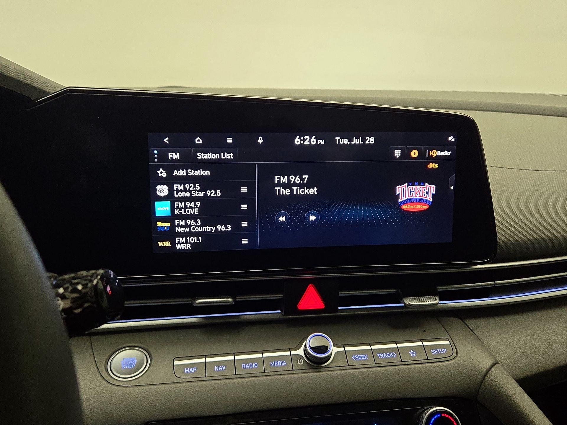 Thumbnail: 2024 Hyundai Elantra - 16