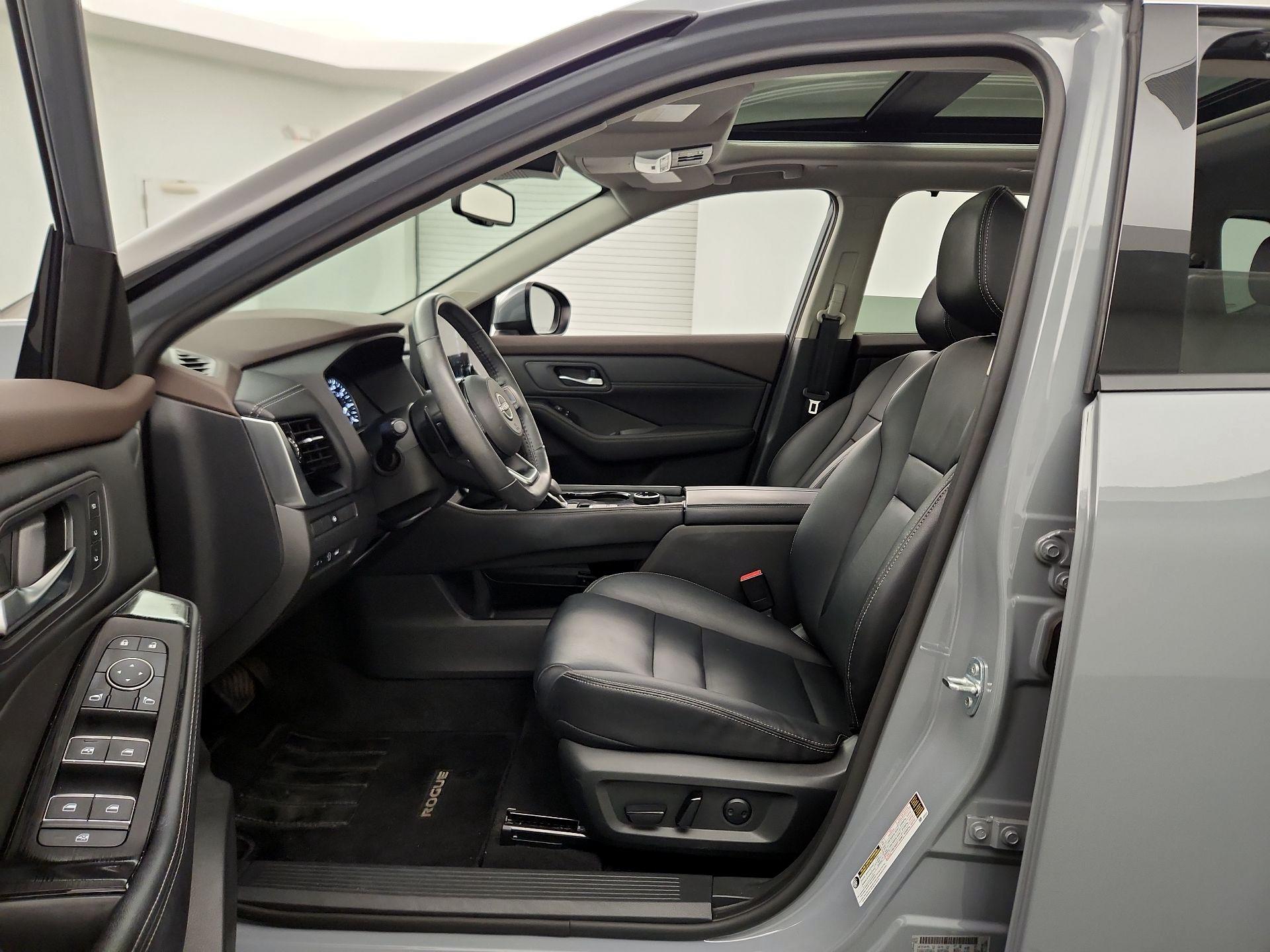 Thumbnail: 2023 Nissan Rogue - 9