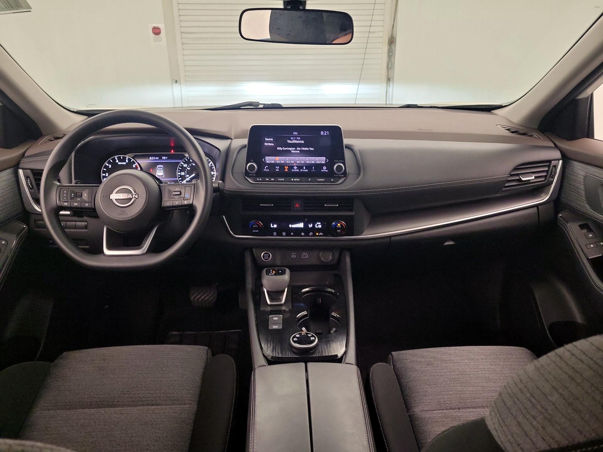 Thumbnail: 2023 Nissan Rogue - 9