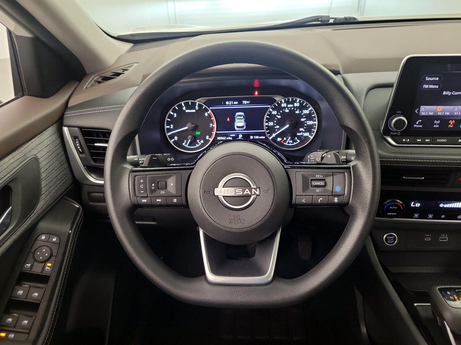 Thumbnail: 2023 Nissan Rogue - 10