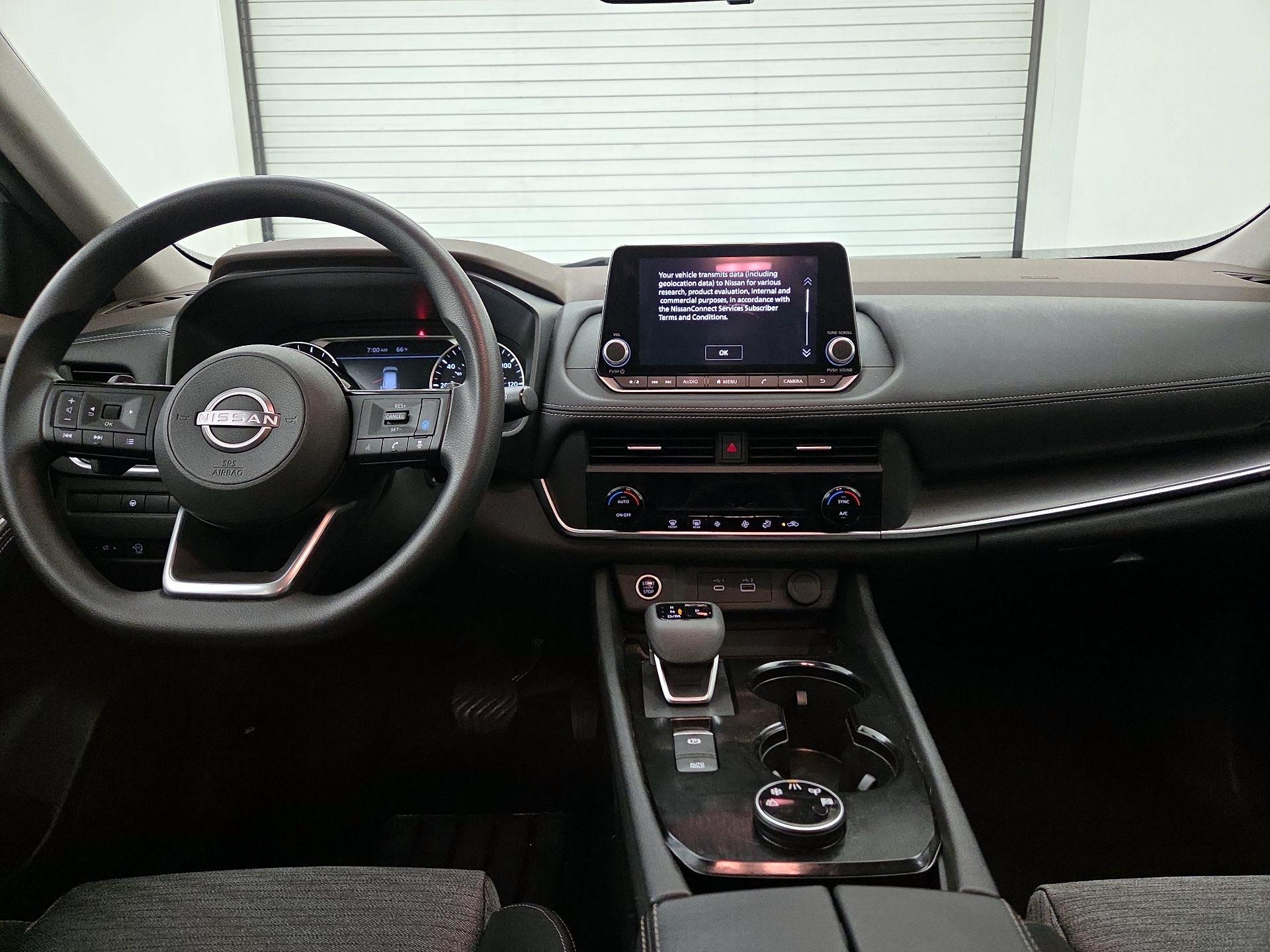 Thumbnail: 2023 Nissan Rogue - 9