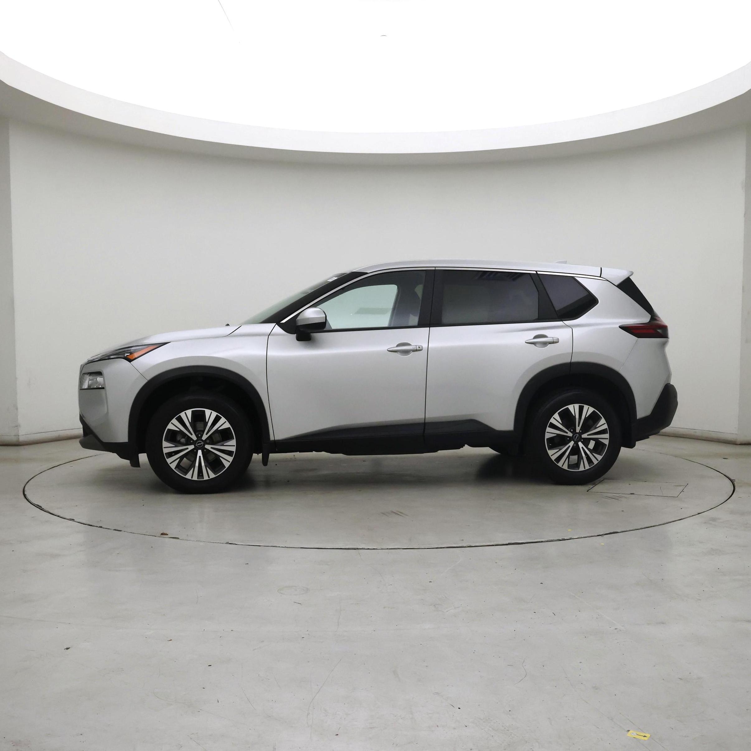 Thumbnail: 2023 Nissan Rogue - 3