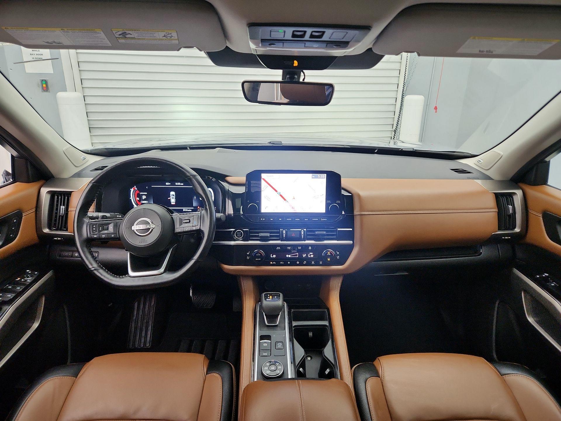 Thumbnail: 2023 Nissan Pathfinder - 9