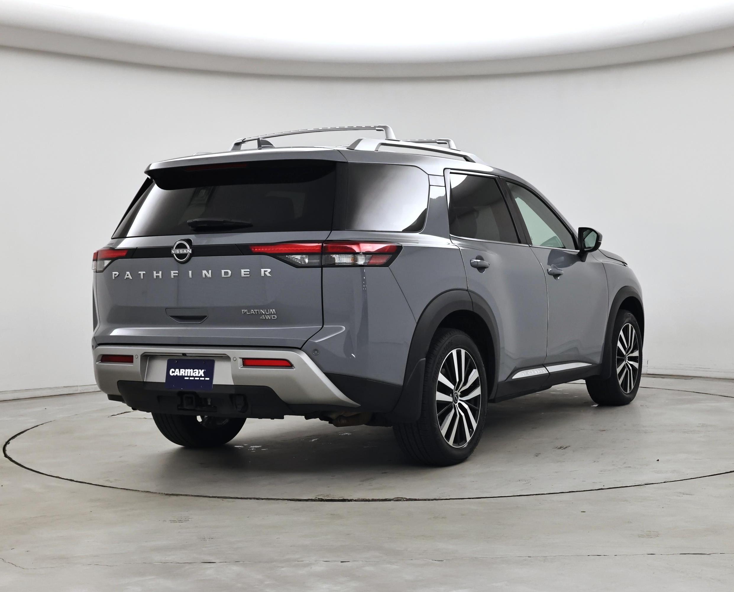 Thumbnail: 2023 Nissan Pathfinder - 8