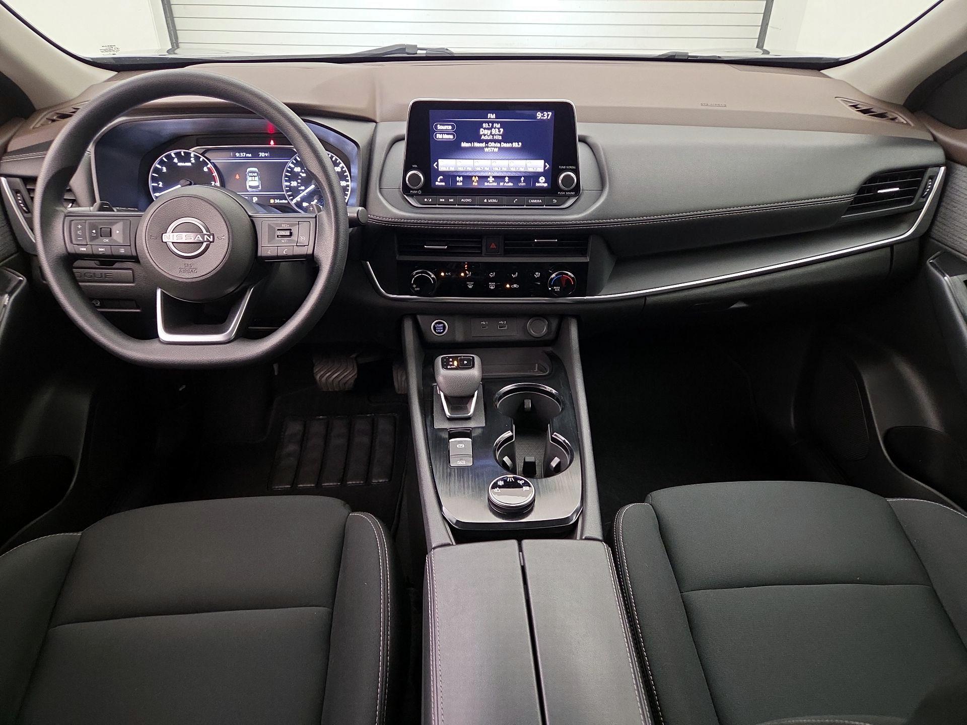 Thumbnail: 2023 Nissan Rogue - 9