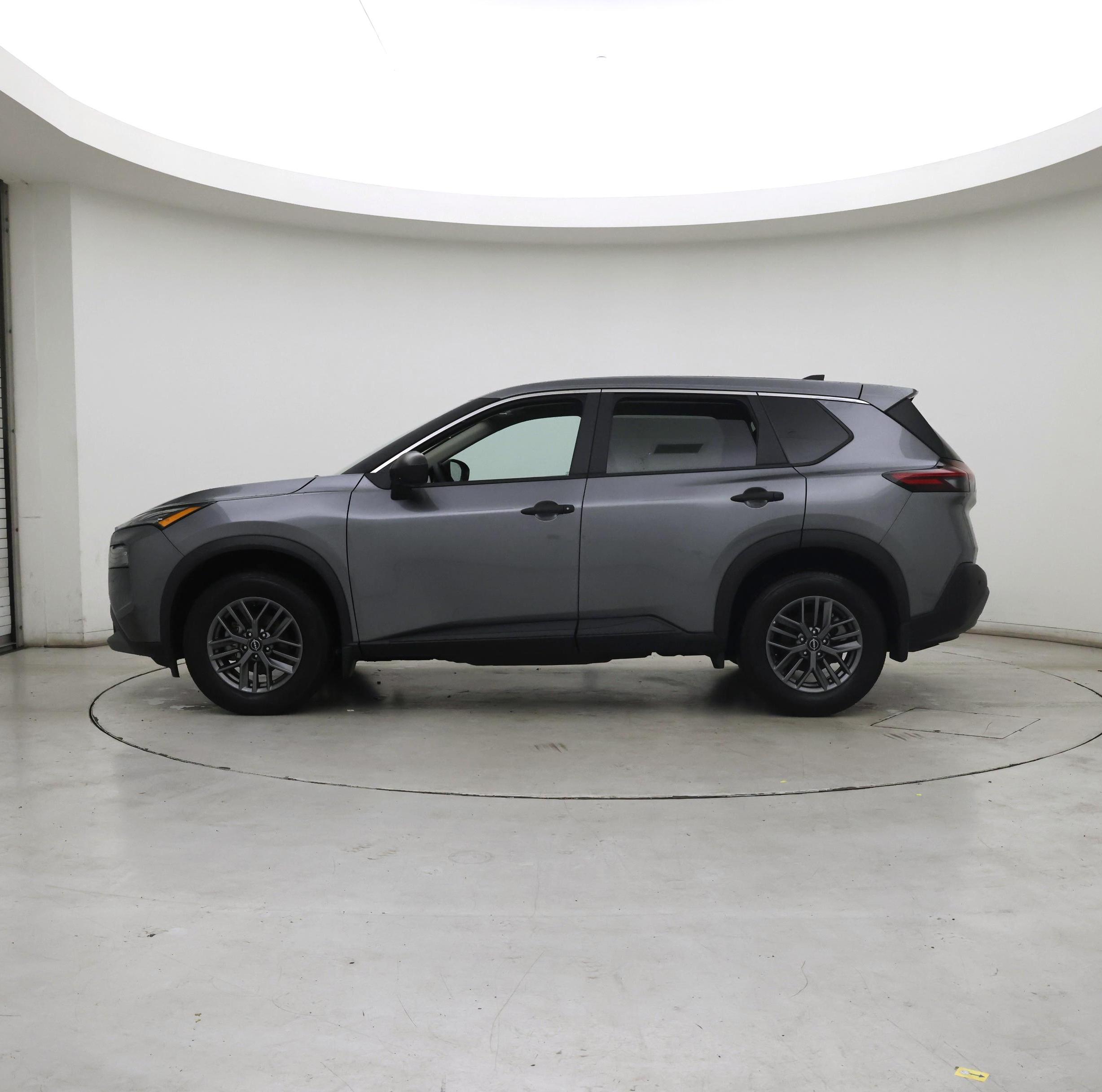 Thumbnail: 2023 Nissan Rogue - 3