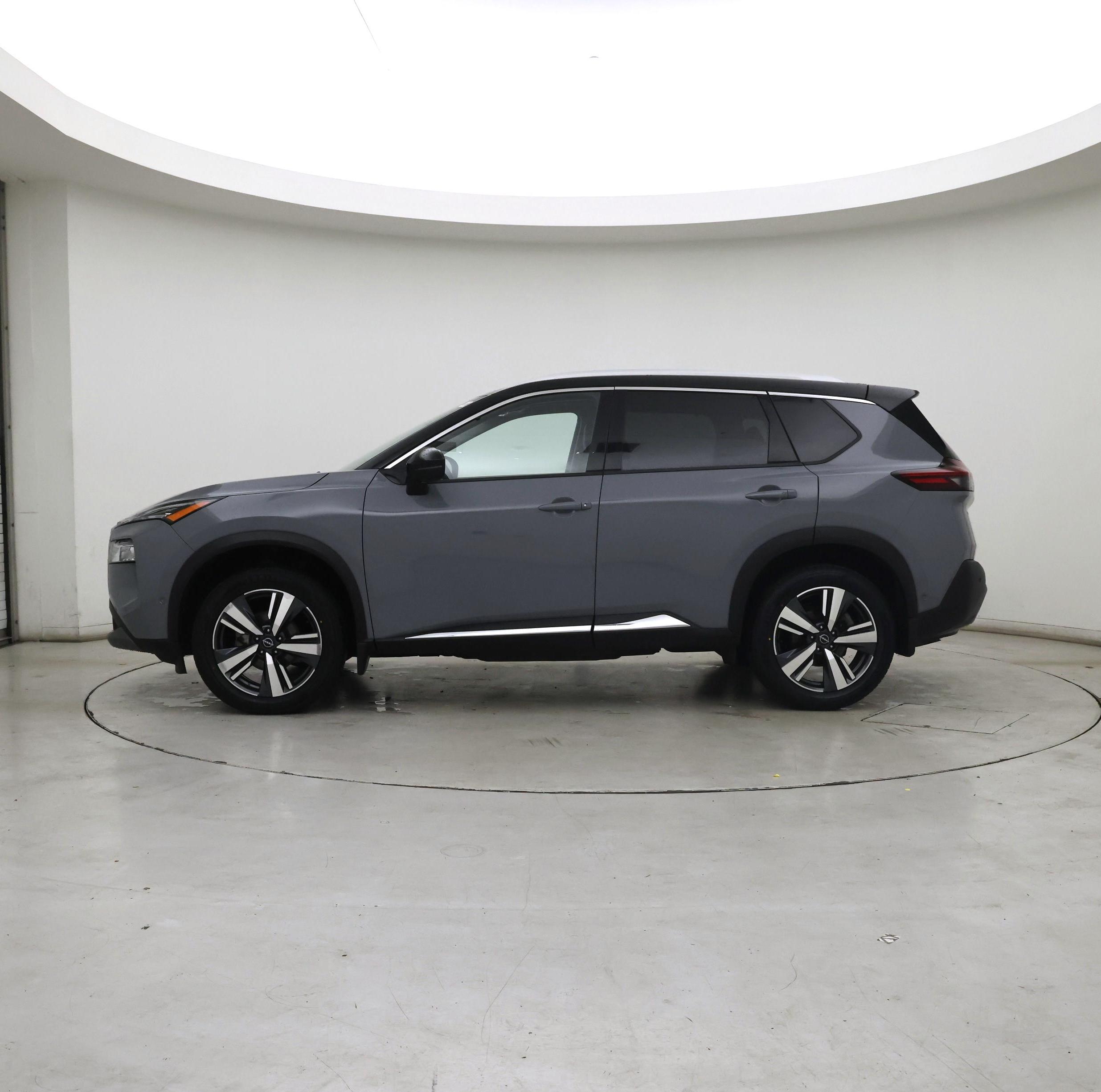 Thumbnail: 2023 Nissan Rogue - 3