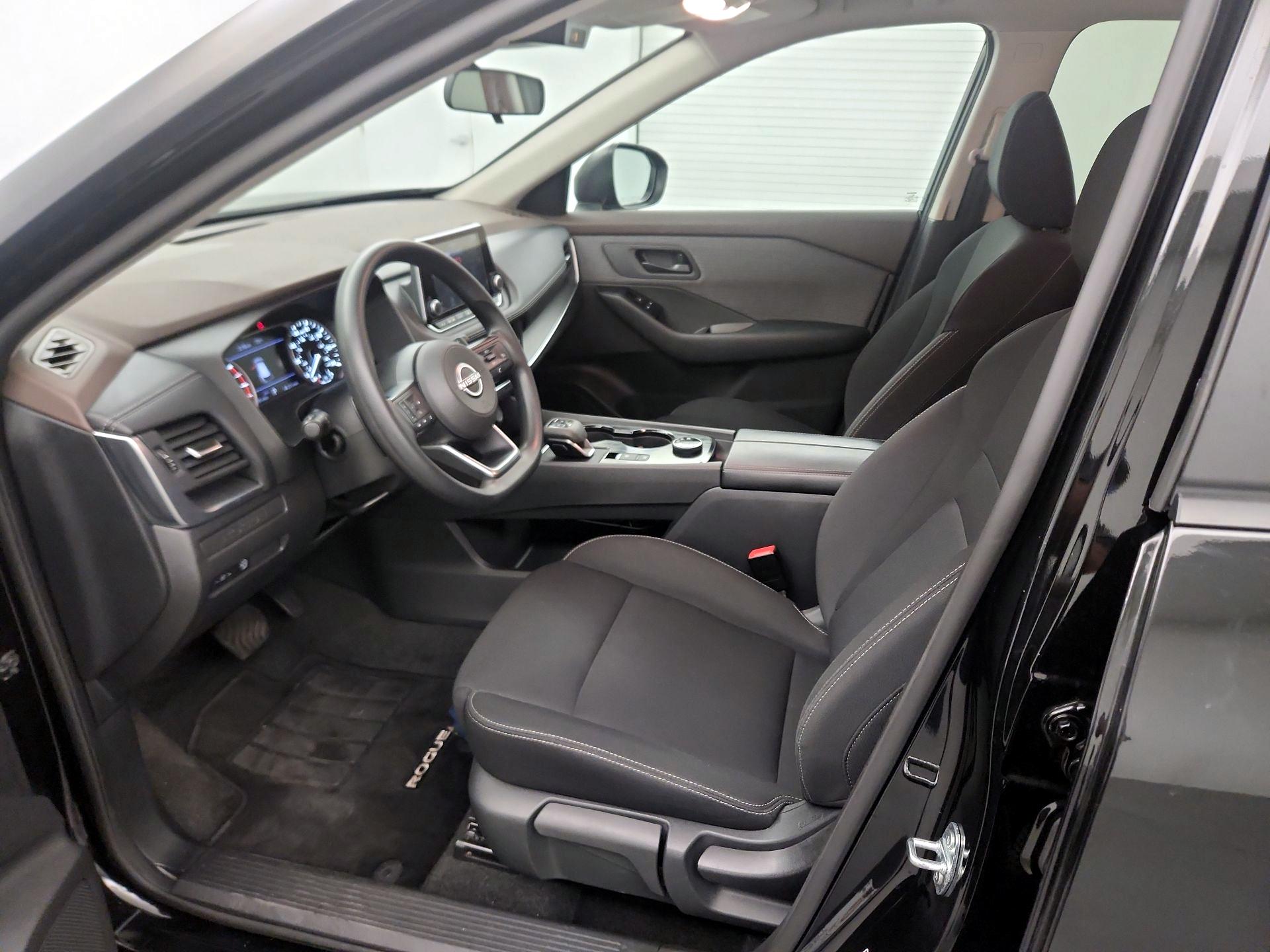 Thumbnail: 2023 Nissan Rogue - 11