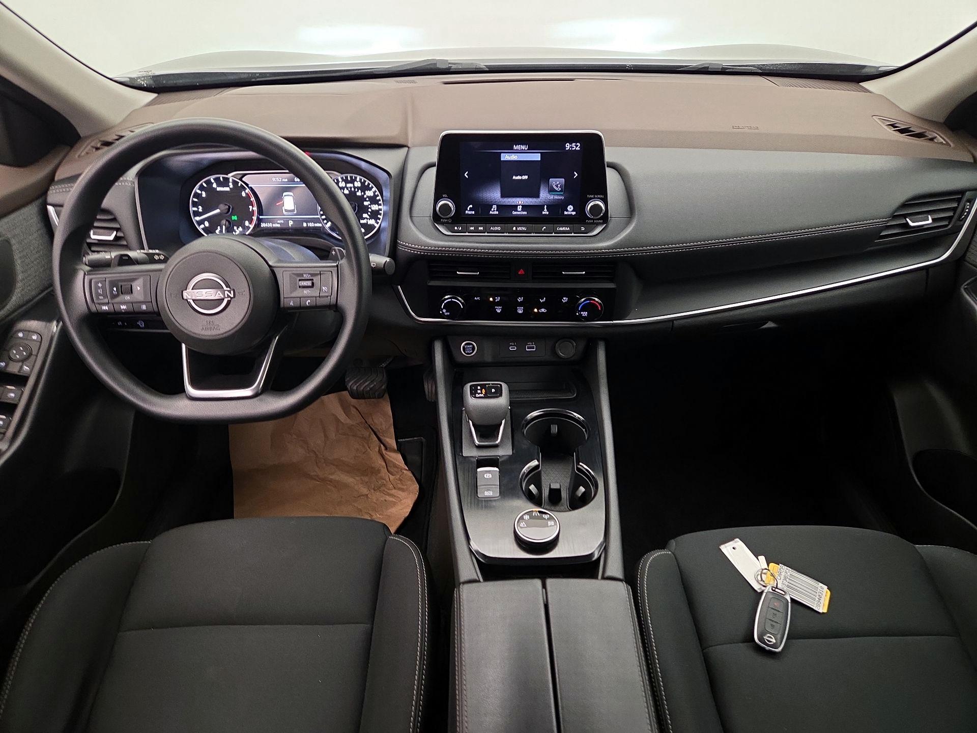 Thumbnail: 2023 Nissan Rogue - 9