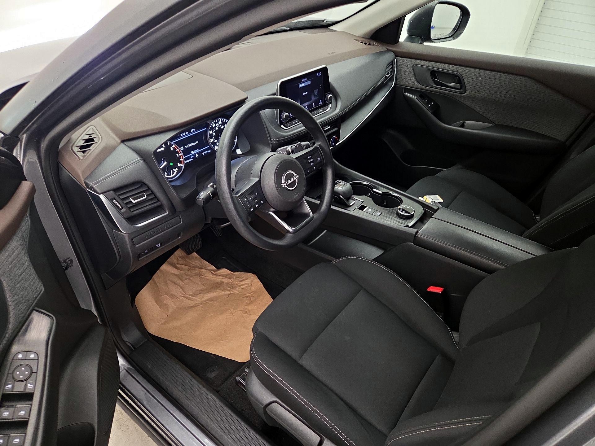 Thumbnail: 2023 Nissan Rogue - 11