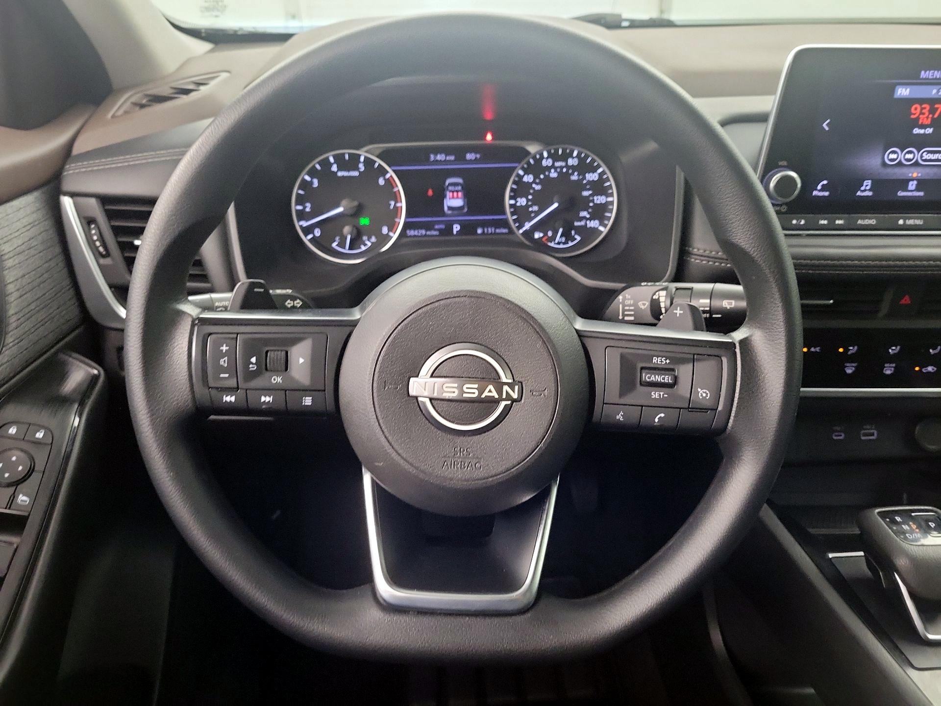 Thumbnail: 2023 Nissan Rogue - 10