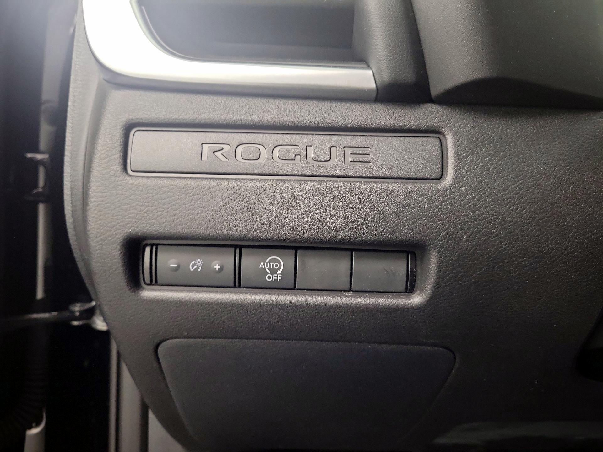 Thumbnail: 2023 Nissan Rogue - 13
