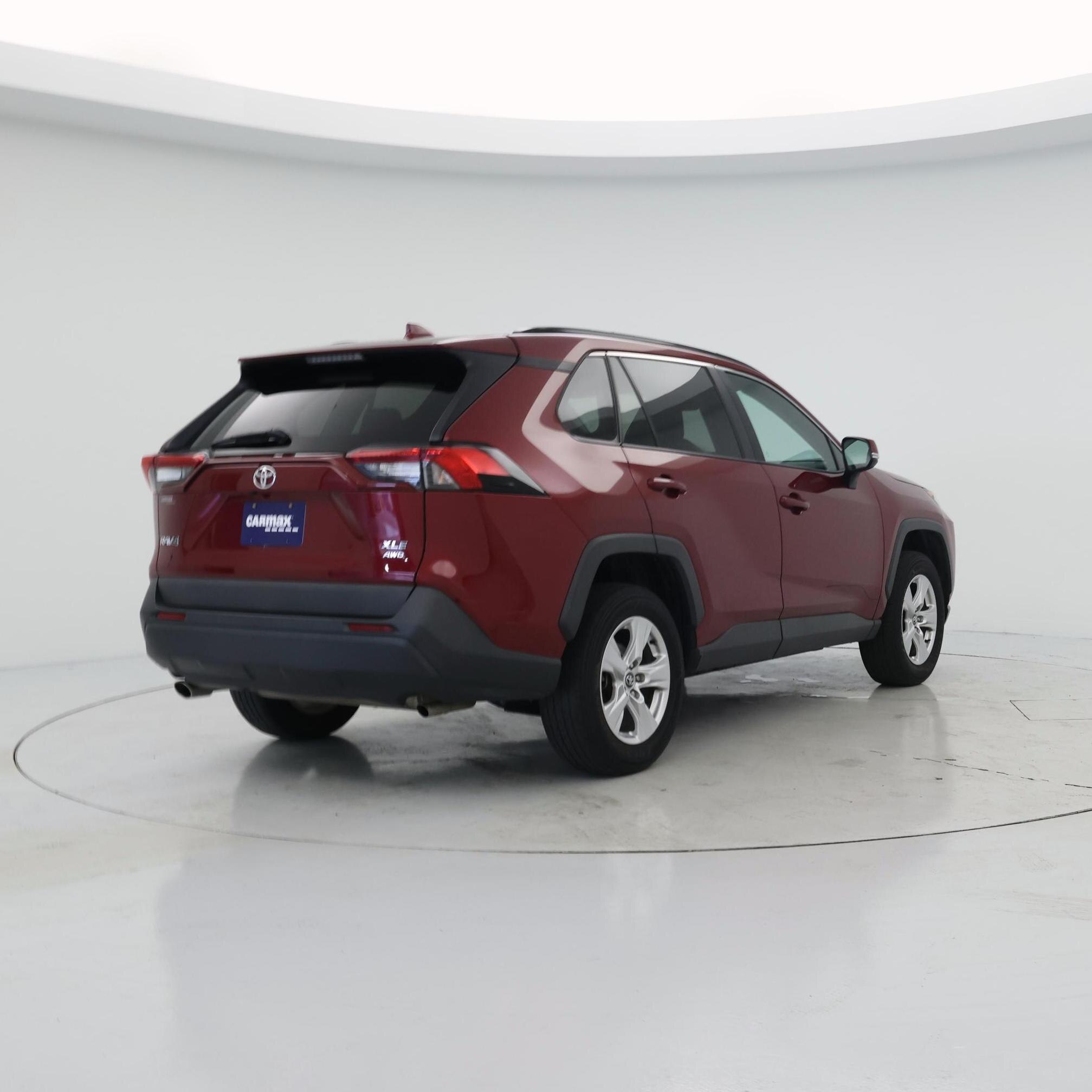 Thumbnail: 2020 Toyota RAV4 - 8