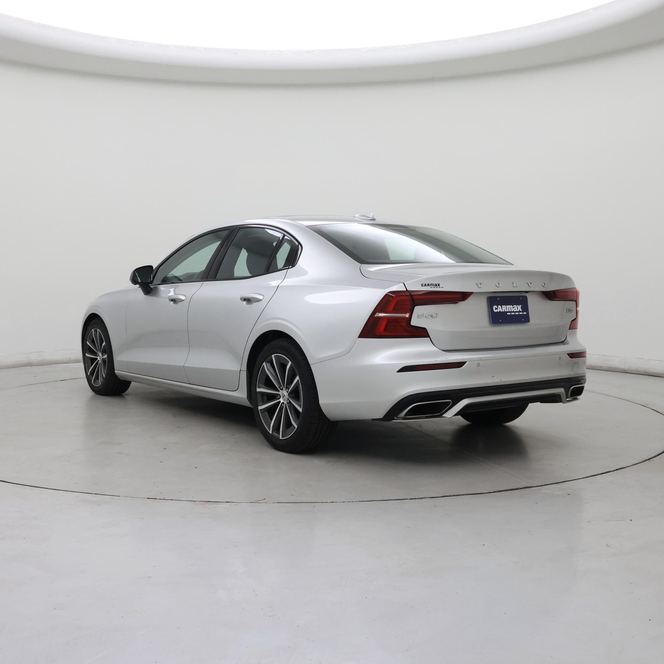 Thumbnail: 2022 Volvo S60 - 2