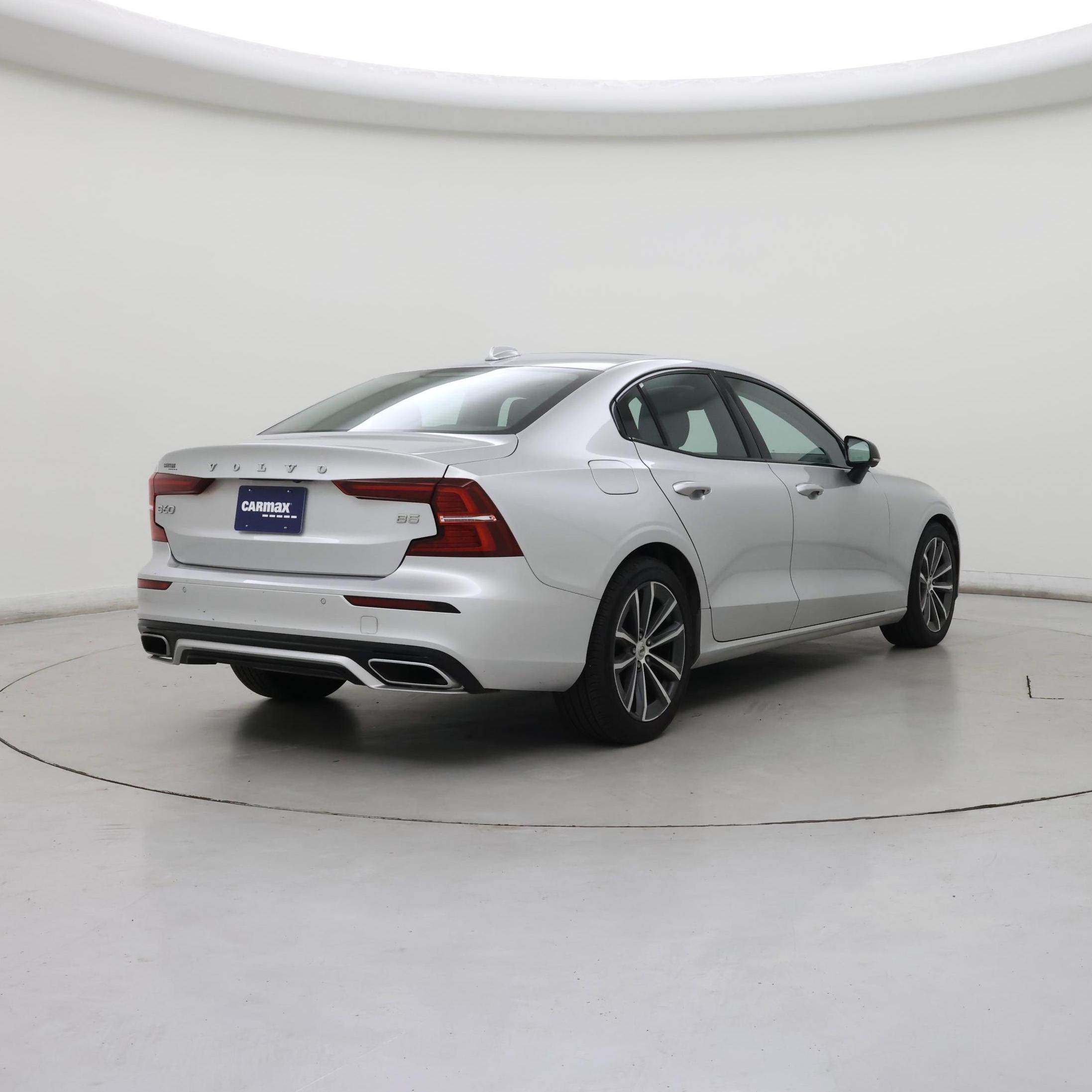 Thumbnail: 2022 Volvo S60 - 8