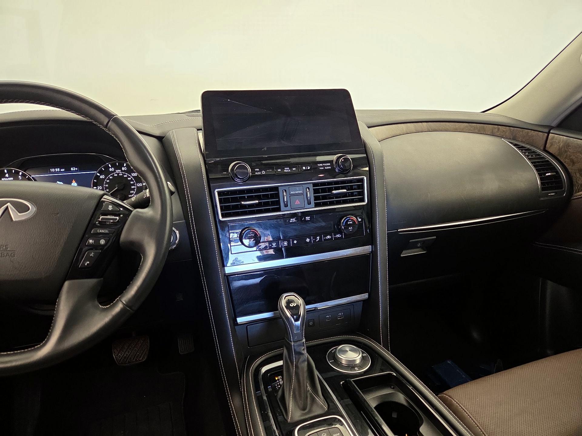 Thumbnail: 2024 INFINITI QX80 - 9