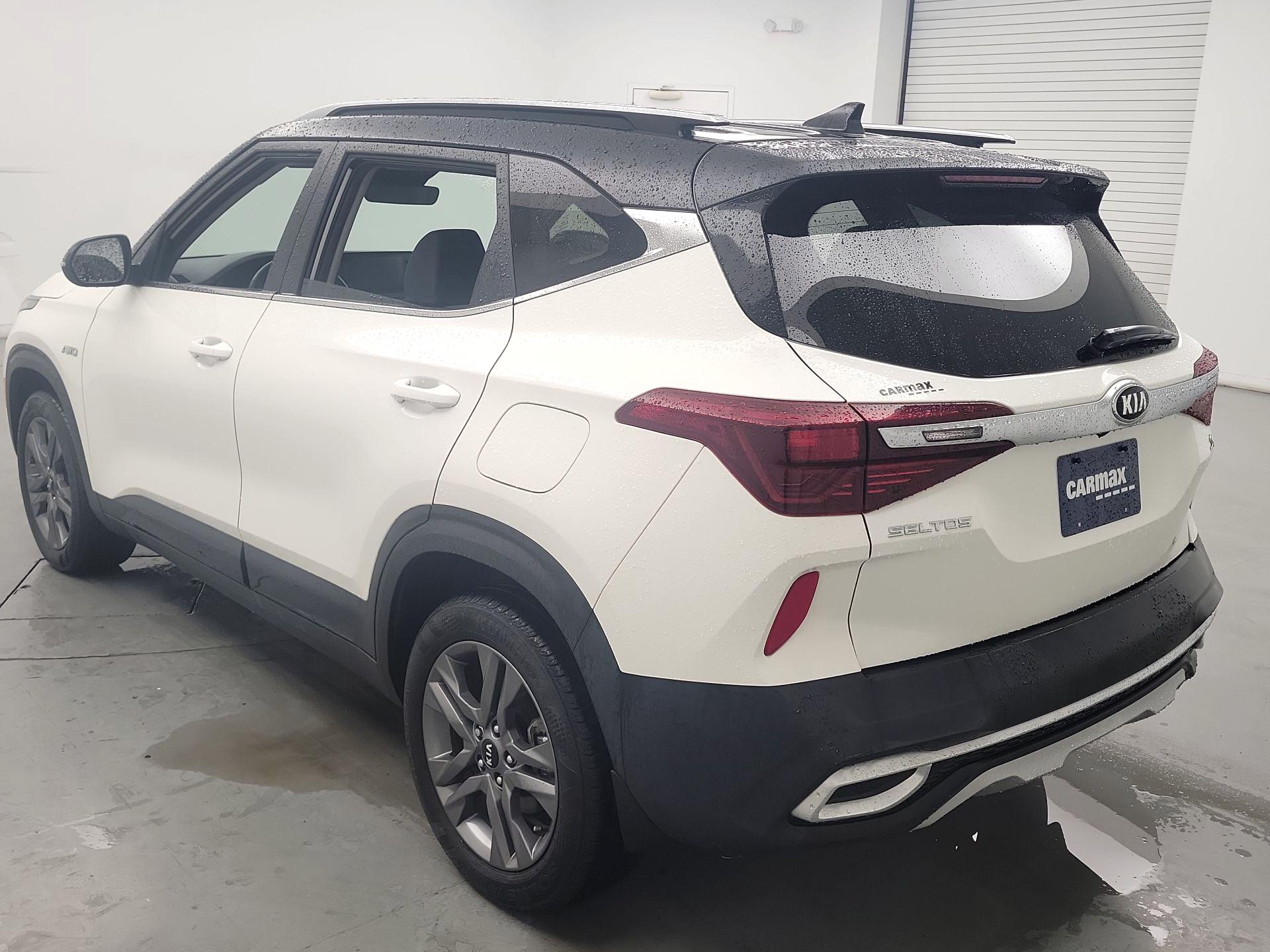 Thumbnail: 2021 Kia Seltos - 7