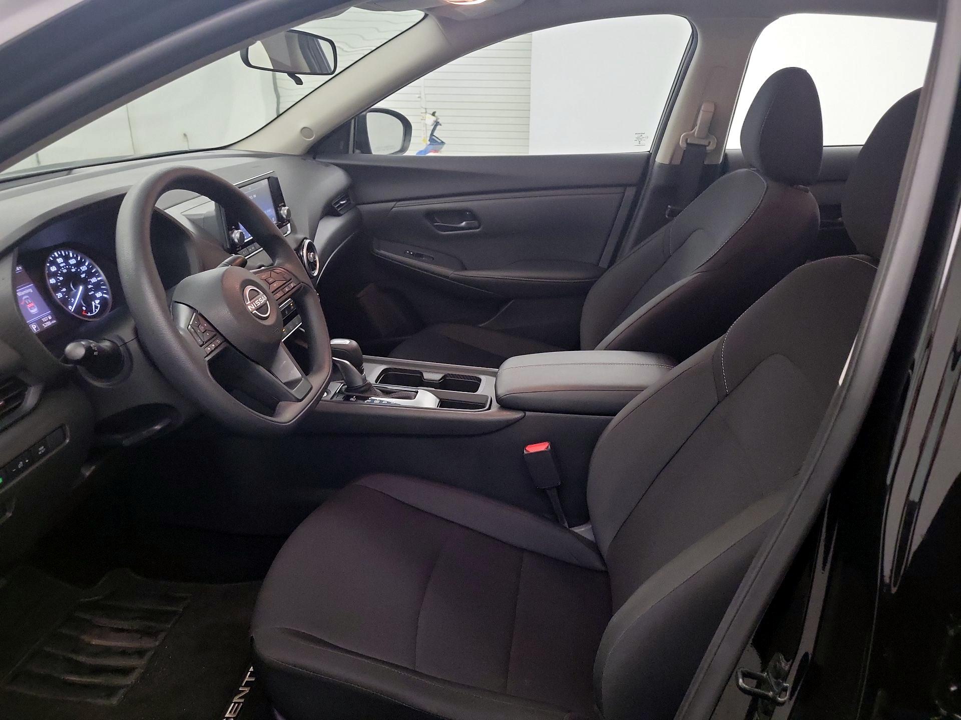Thumbnail: 2025 Nissan Sentra - 9