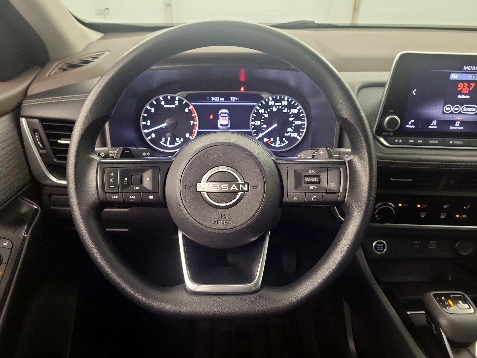 Thumbnail: 2023 Nissan Rogue - 10