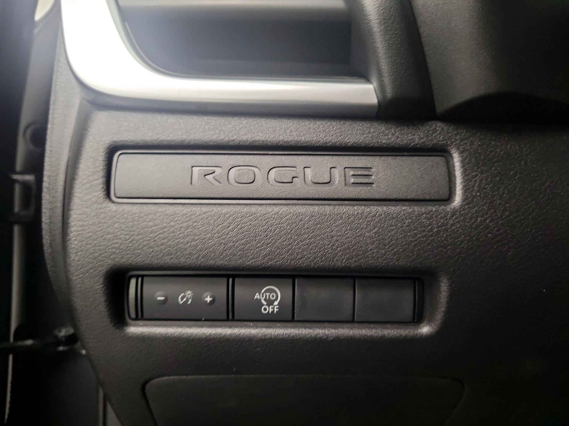 Thumbnail: 2023 Nissan Rogue - 13