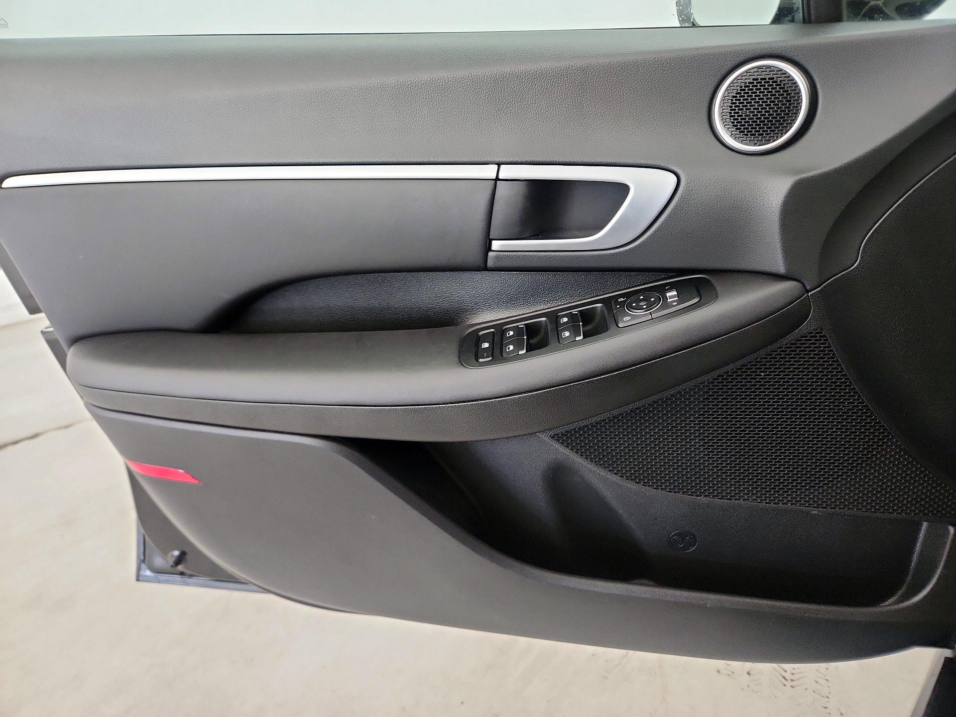 Thumbnail: 2024 Hyundai Sonata - 12