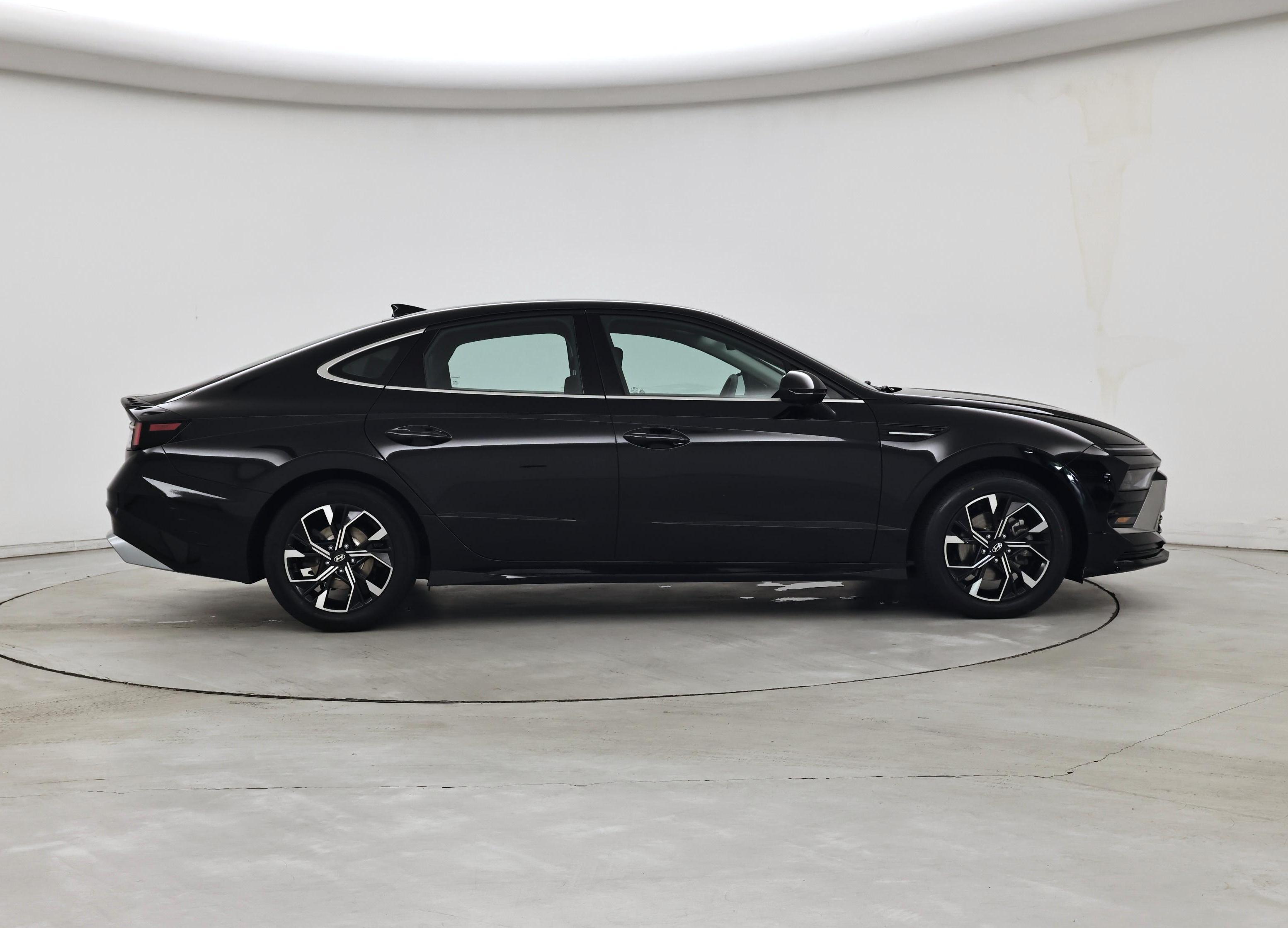 Thumbnail: 2024 Hyundai Sonata - 7