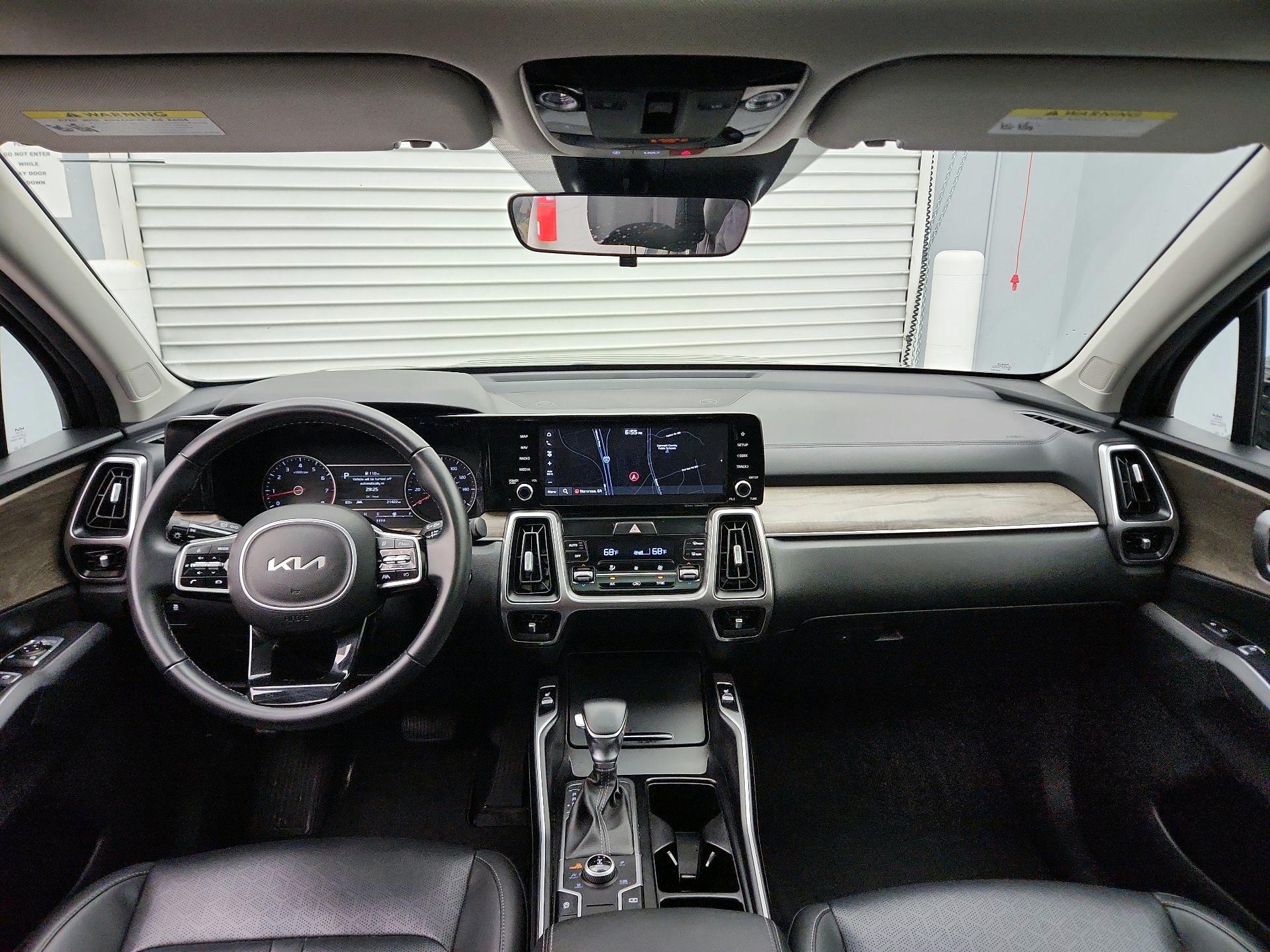Thumbnail: 2022 Kia Sorento - 9