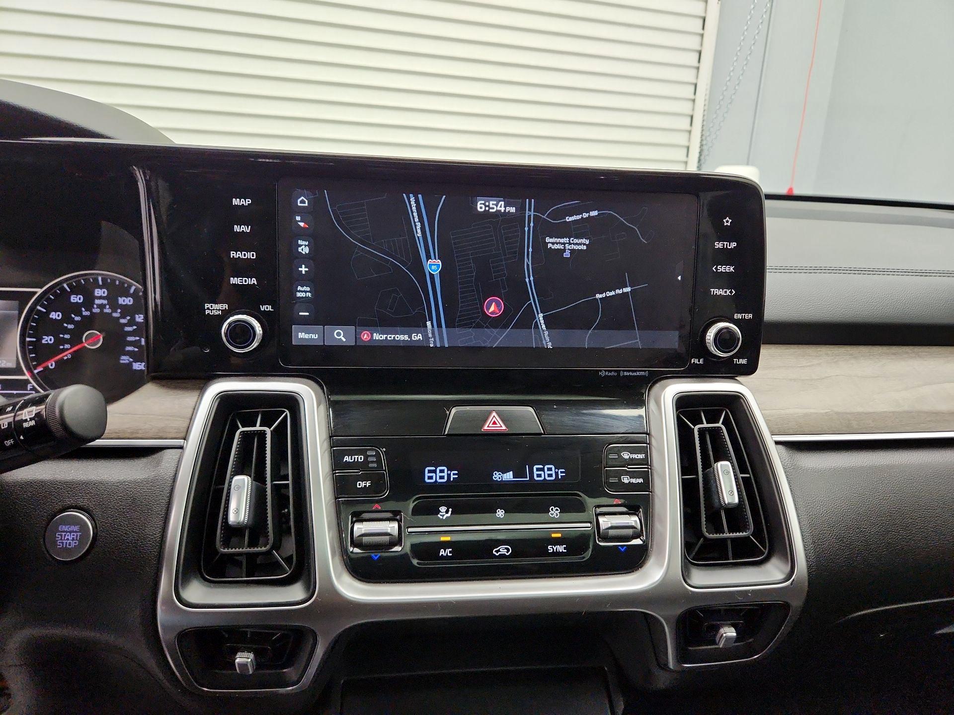 Thumbnail: 2022 Kia Sorento - 14