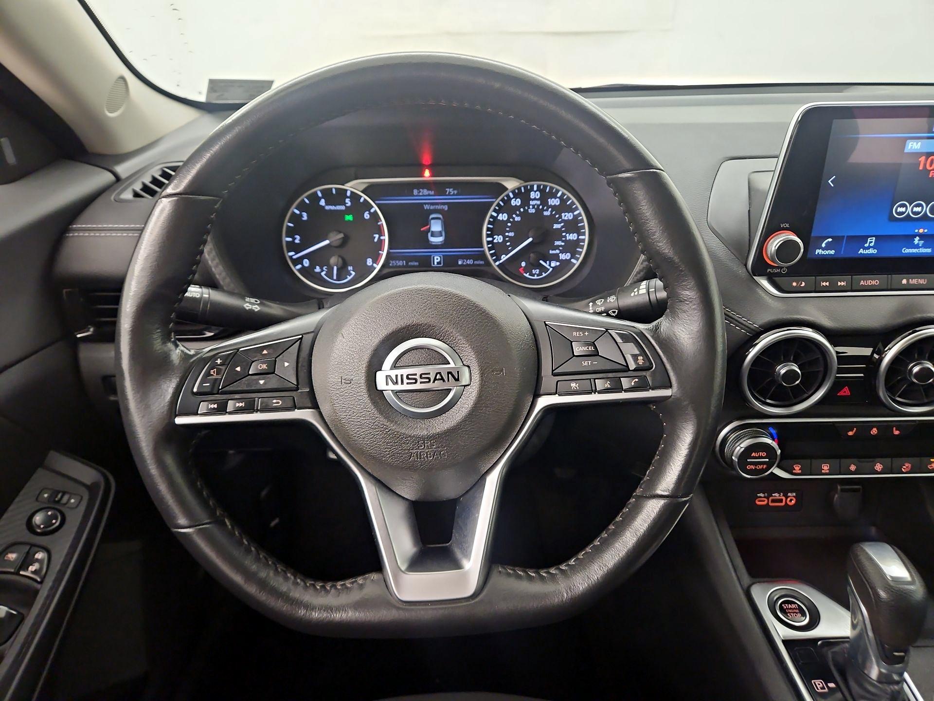 Thumbnail: 2023 Nissan Sentra - 10