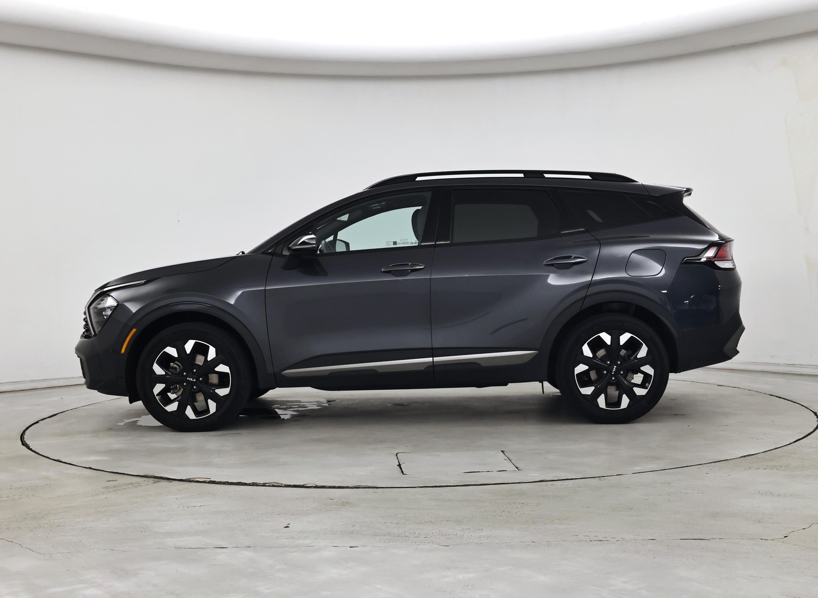 Thumbnail: 2023 Kia Sportage - 3