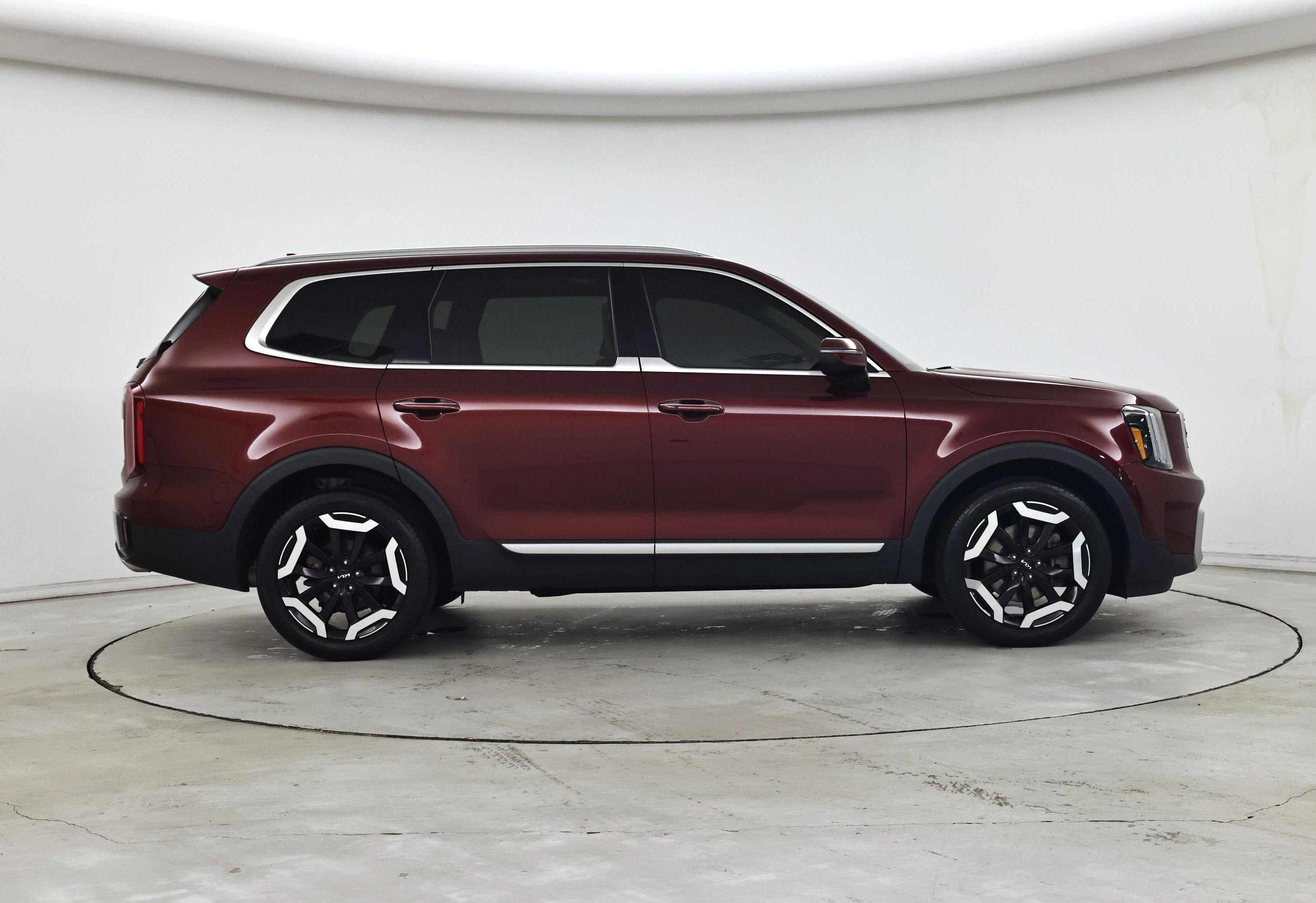 Thumbnail: 2023 Kia Telluride - 7