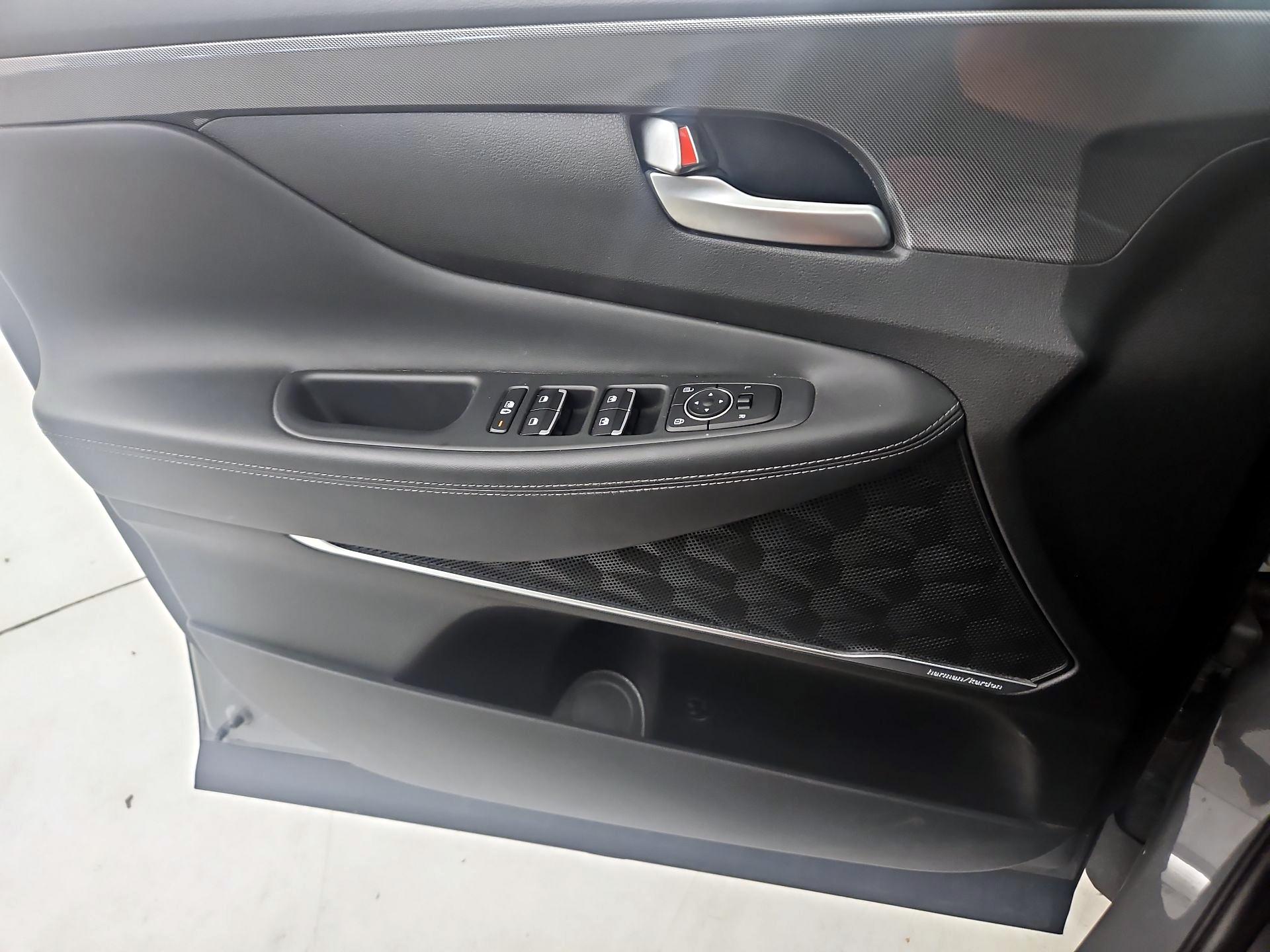 Thumbnail: 2022 Hyundai Santa Fe - 12