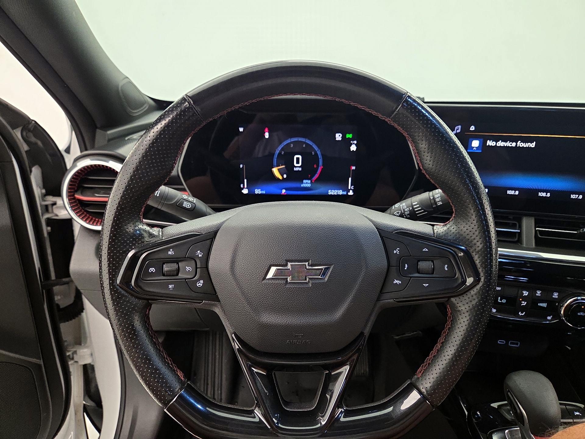 Thumbnail: 2024 Chevrolet Trax - 10