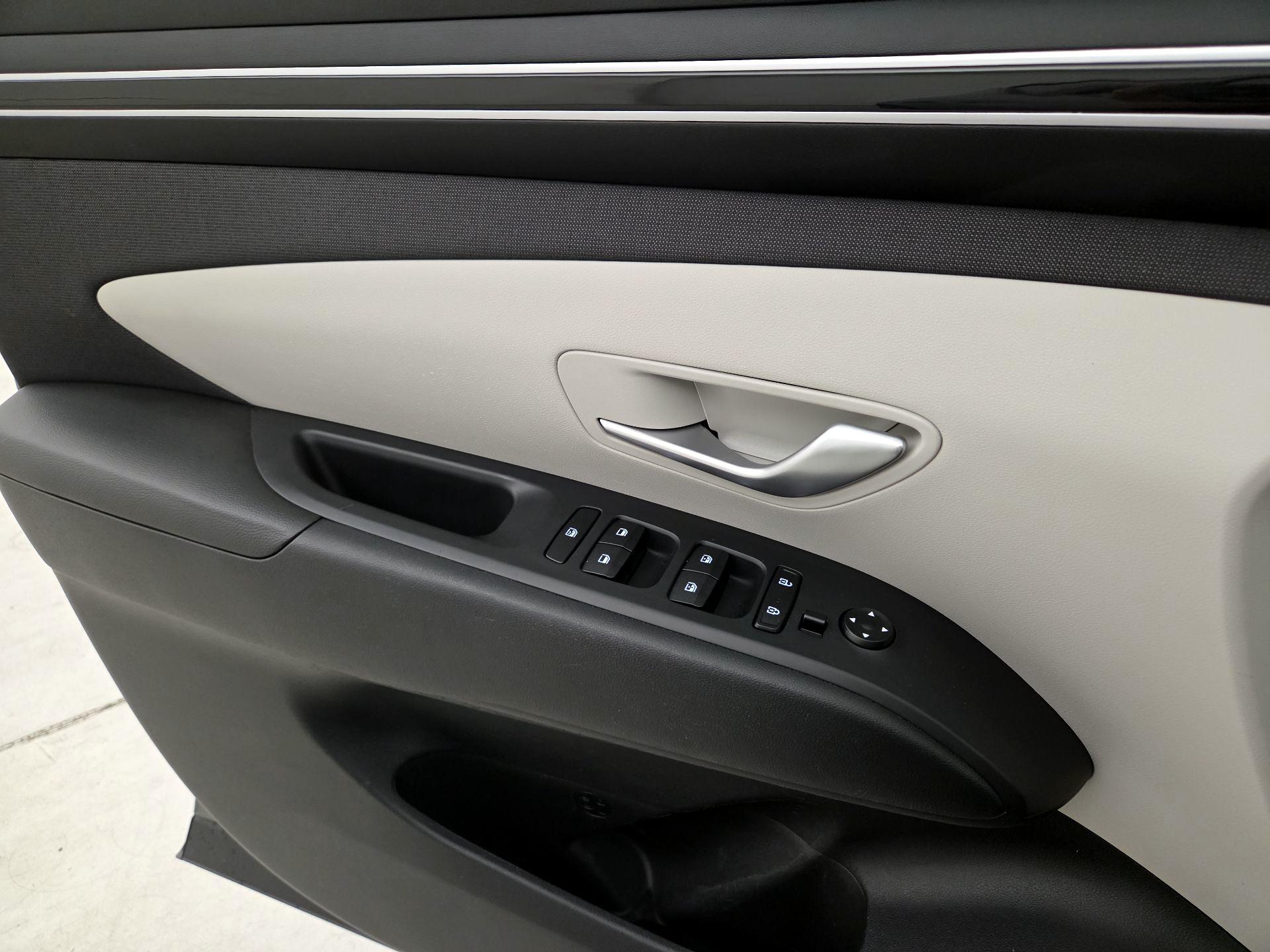 Thumbnail: 2024 Hyundai Tucson - 12